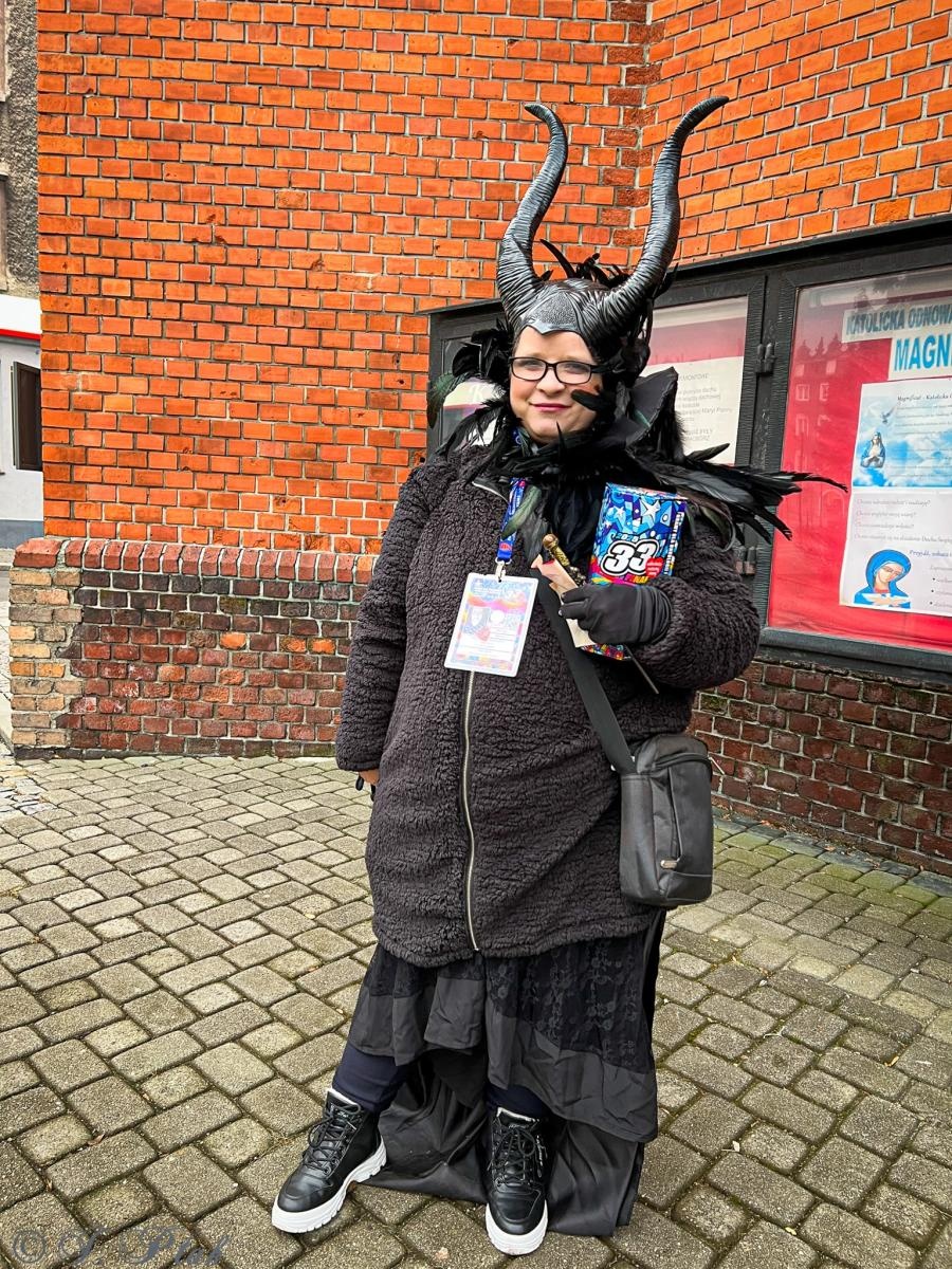 Zdjęcie w galerii na portalu naszraciborz.pl: Ponad stu wolontariuszy kwestuje na ulicach Raciborza wiadomości z regionu