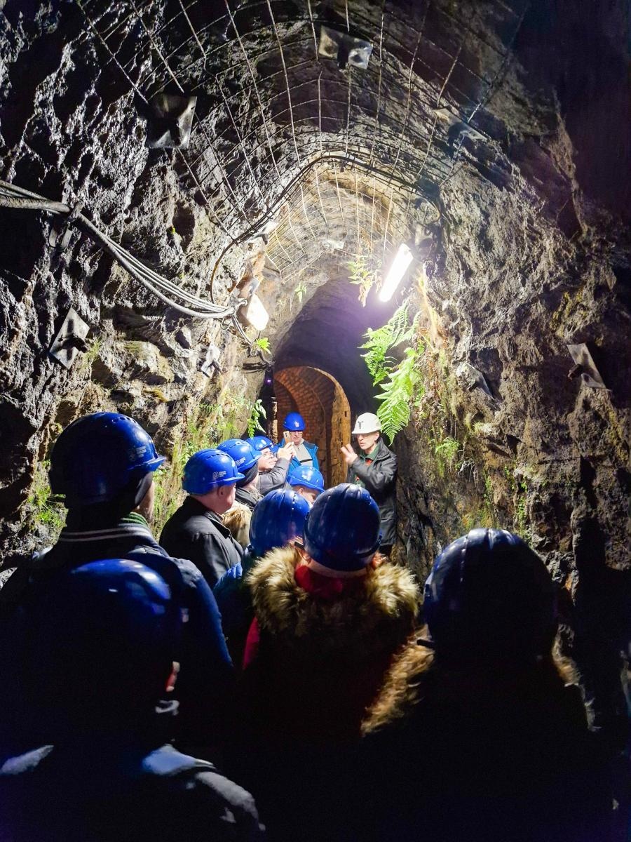 Zdjęcie w galerii na portalu naszraciborz.pl: Wycieczka z PTTK Racibórz: Sztolnia Królowej Luizy i Kopalnia Guido na liście Polskich Pomników Historii wiadomości z regionu