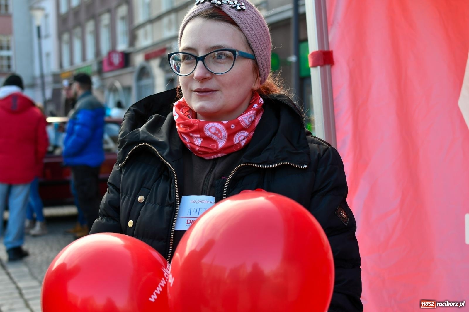 Zdjęcie w galerii na portalu naszraciborz.pl: Atrakcje WOŚP na raciborskim rynku – tłumy mieszkańców wsparły akcję wiadomości z regionu