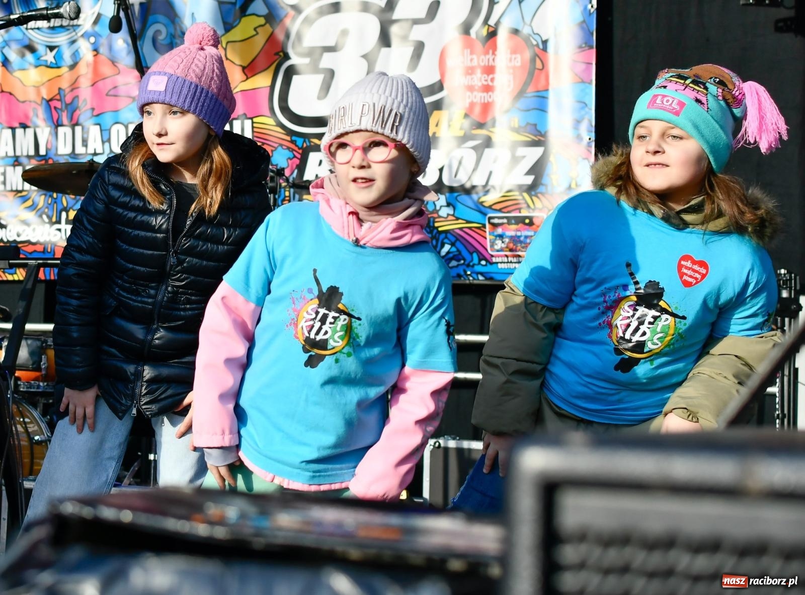 Zdjęcie w galerii na portalu naszraciborz.pl: Atrakcje WOŚP na raciborskim rynku – tłumy mieszkańców wsparły akcję wiadomości z regionu