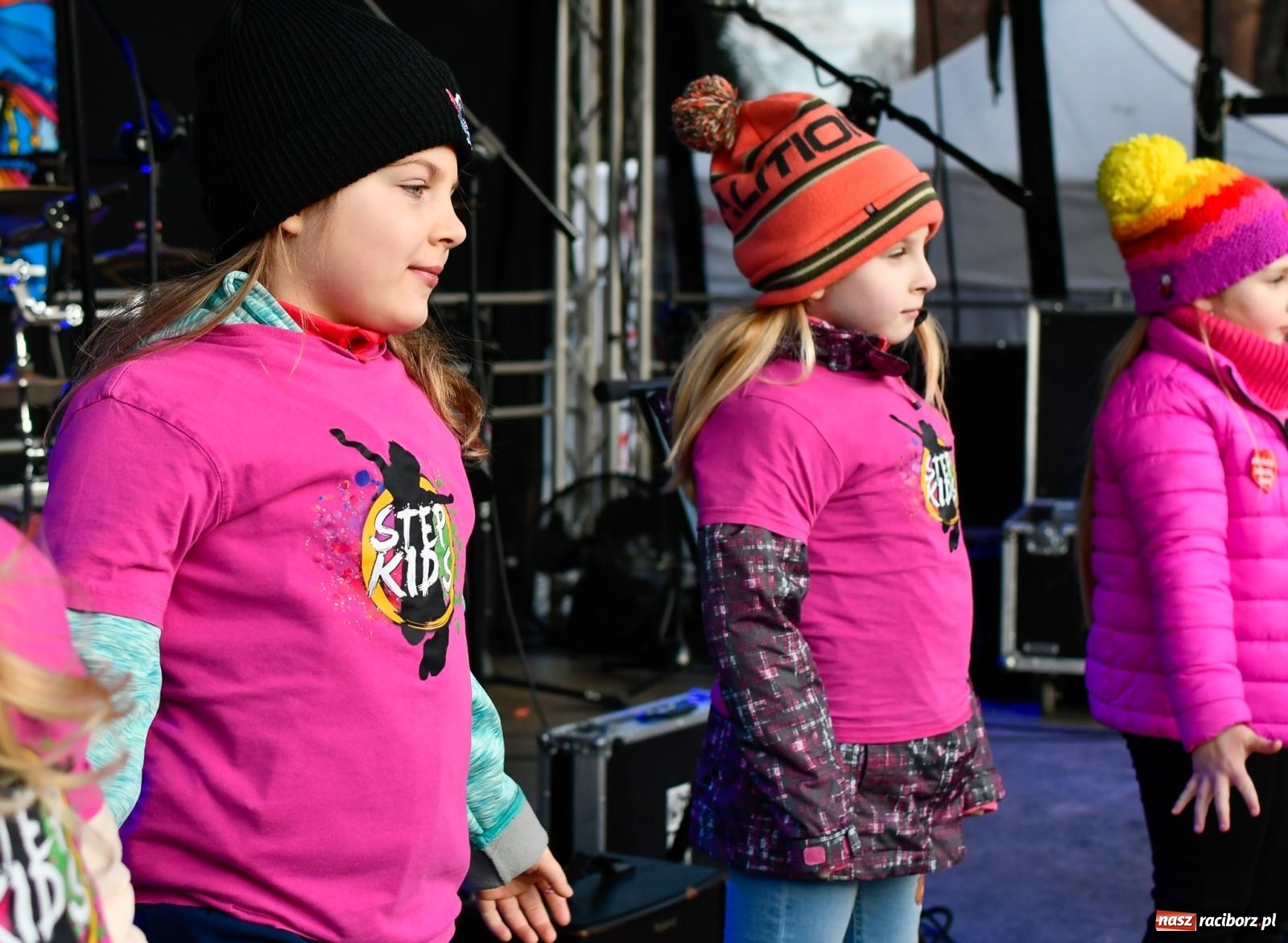 Zdjęcie w galerii na portalu naszraciborz.pl: Atrakcje WOŚP na raciborskim rynku – tłumy mieszkańców wsparły akcję wiadomości z regionu