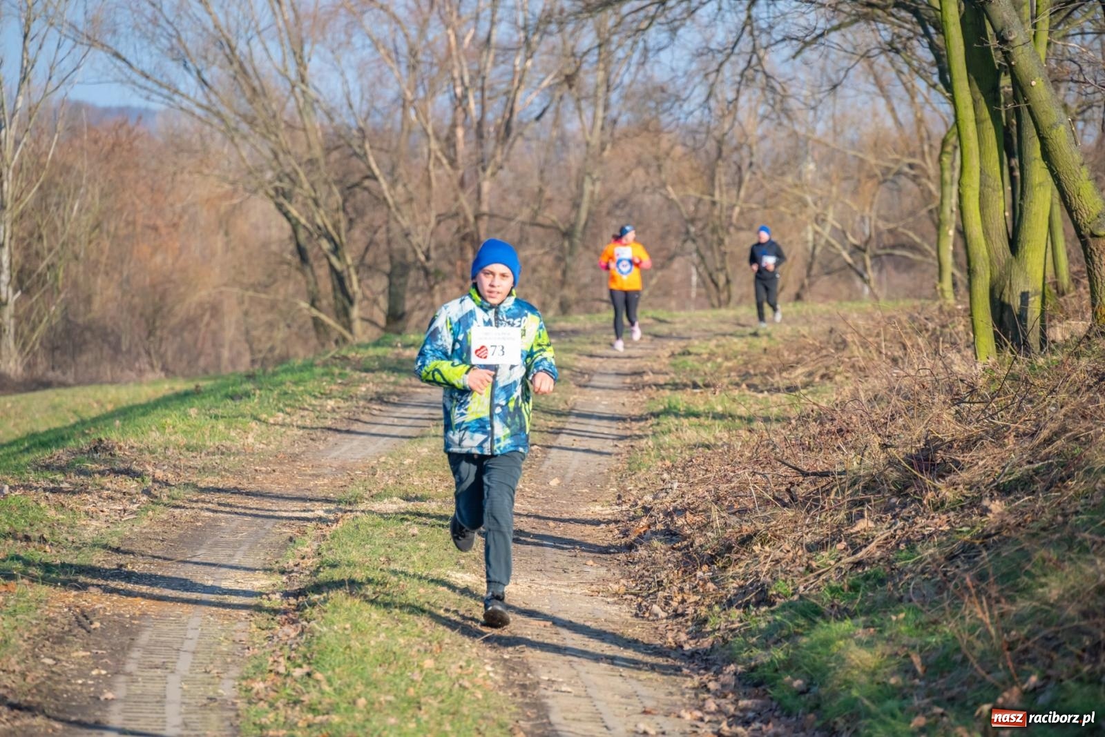Zdjęcie w galerii na portalu naszraciborz.pl: W Roszkowie pobiegli dla WOŚP [FOTO i WIDEO] wiadomości z regionu