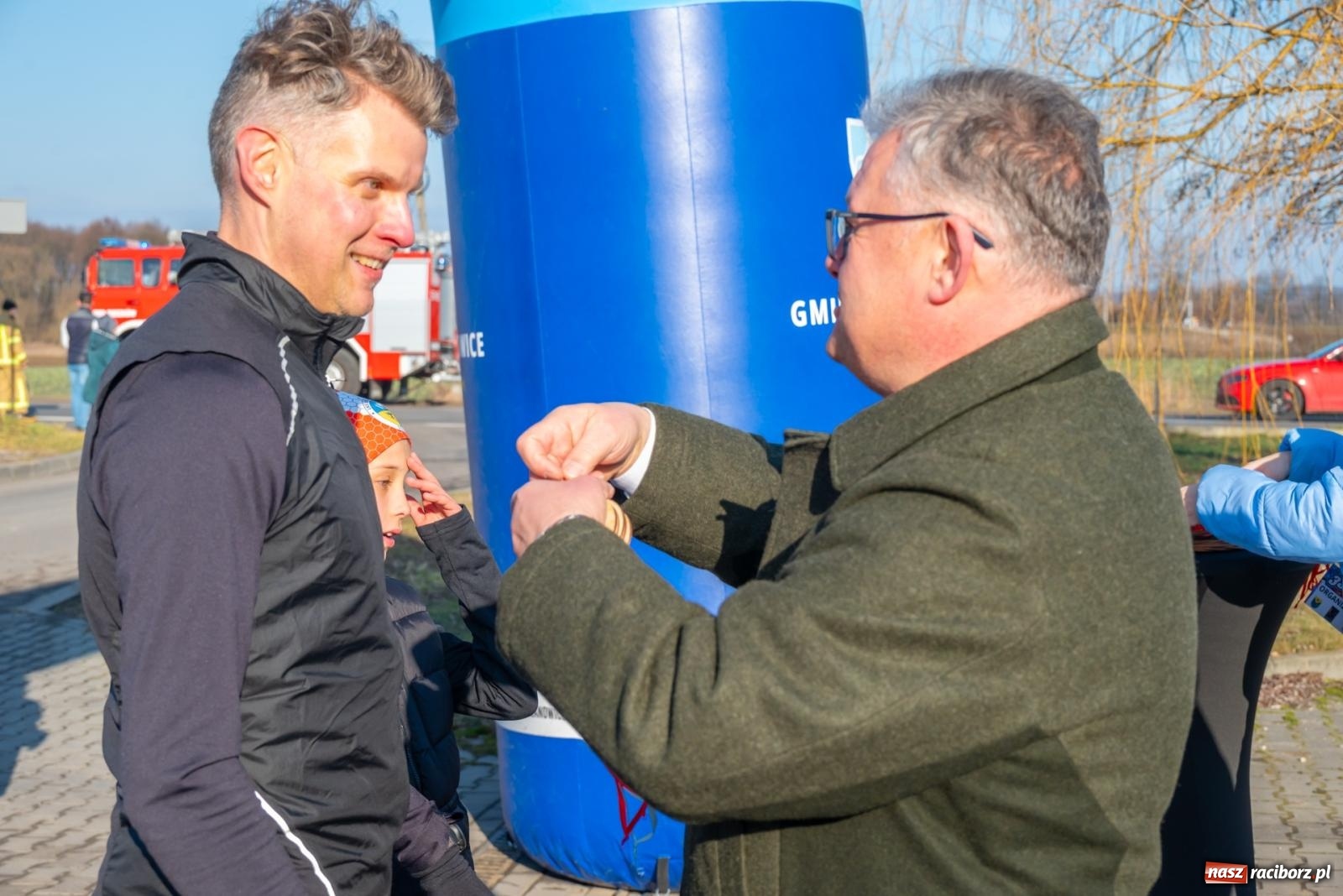 Zdjęcie w galerii na portalu naszraciborz.pl: W Roszkowie pobiegli dla WOŚP [FOTO i WIDEO] wiadomości z regionu