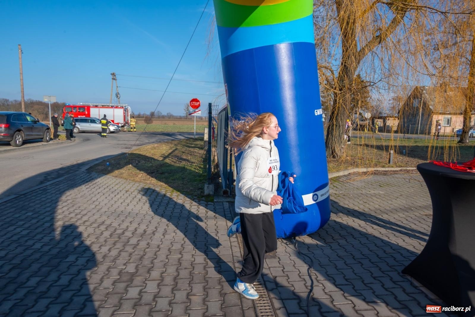 Zdjęcie w galerii na portalu naszraciborz.pl: W Roszkowie pobiegli dla WOŚP [FOTO i WIDEO] wiadomości z regionu