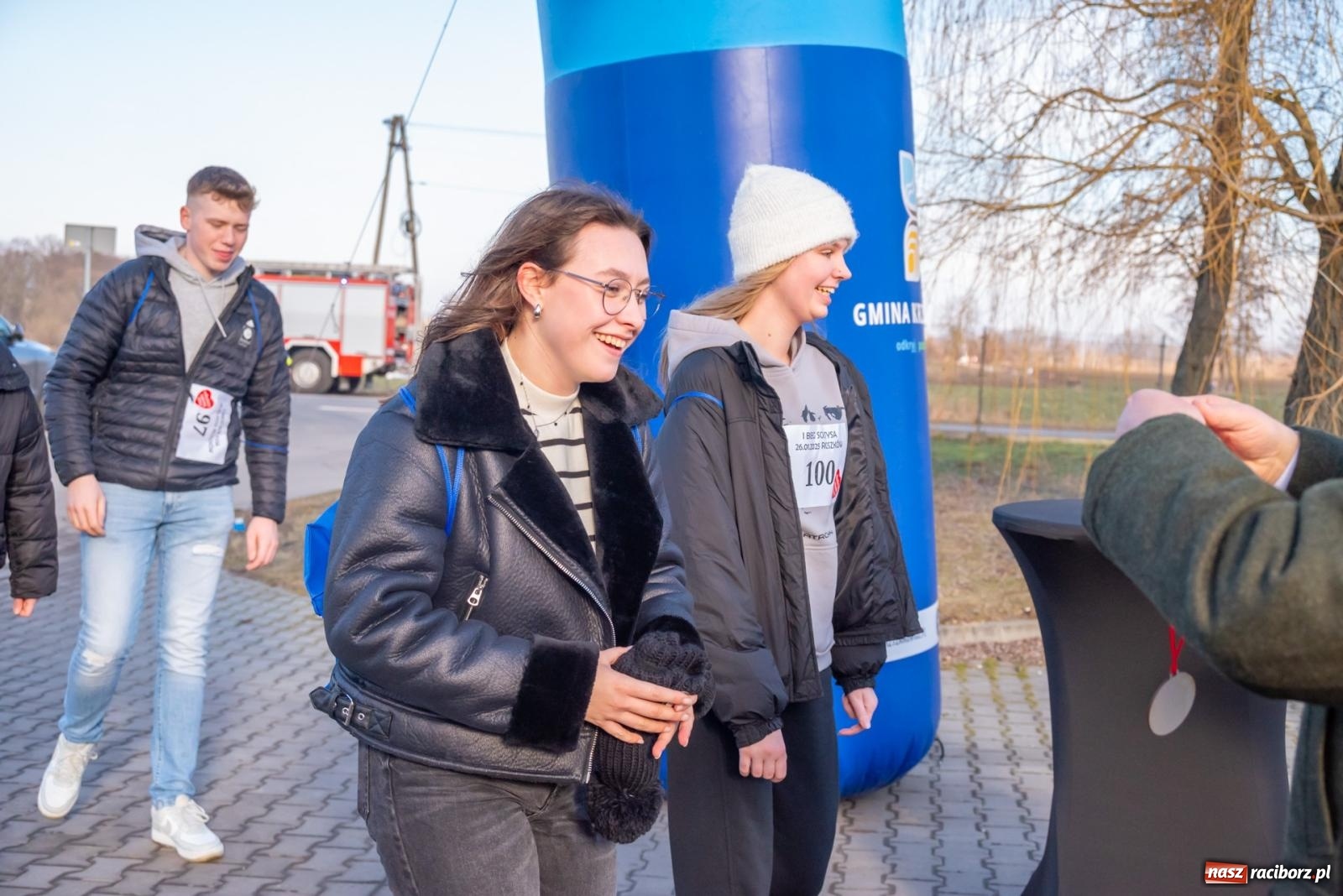 Zdjęcie w galerii na portalu naszraciborz.pl: W Roszkowie pobiegli dla WOŚP [FOTO i WIDEO] wiadomości z regionu