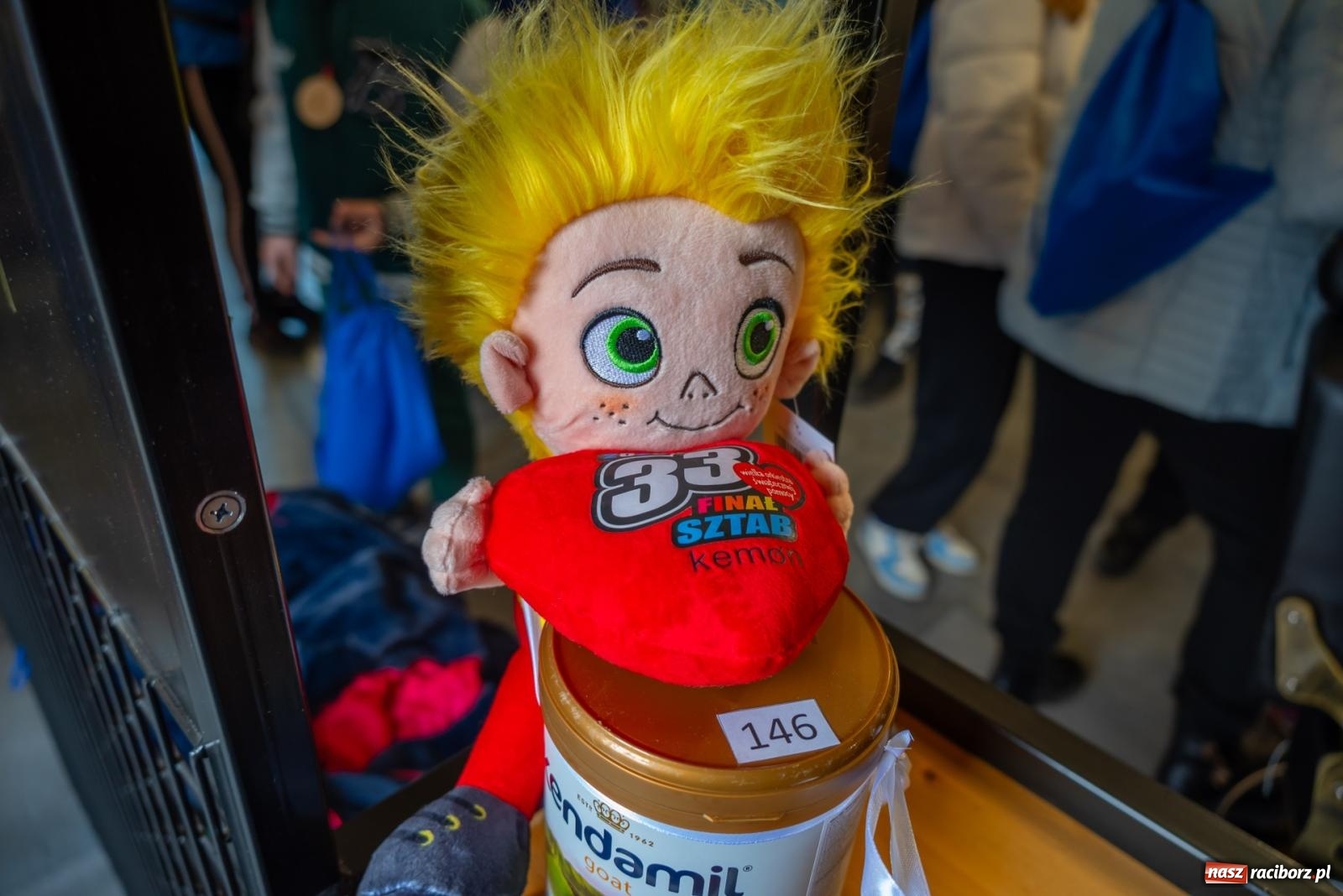 Zdjęcie w galerii na portalu naszraciborz.pl: W Roszkowie pobiegli dla WOŚP [FOTO i WIDEO] wiadomości z regionu