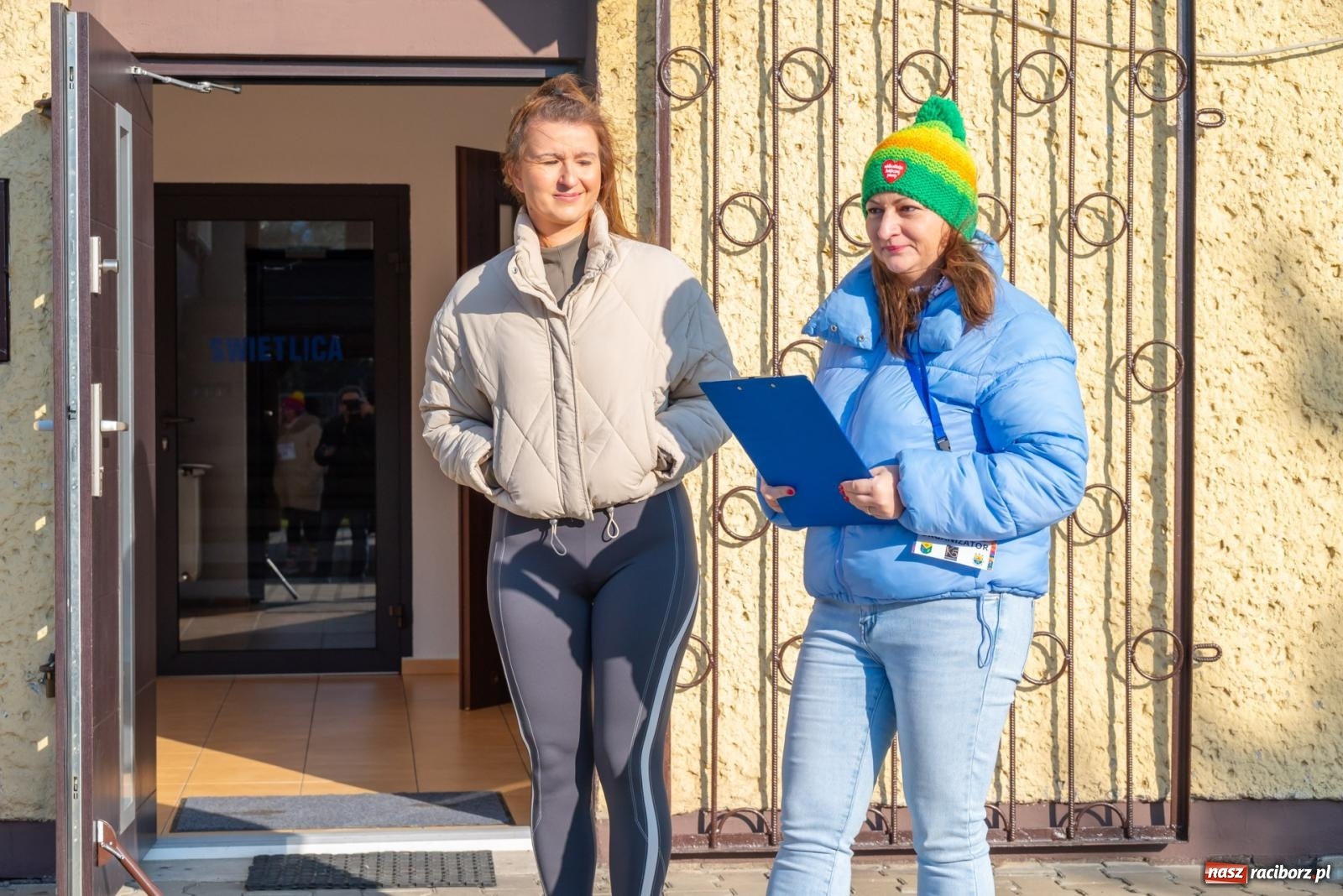 Zdjęcie w galerii na portalu naszraciborz.pl: W Roszkowie pobiegli dla WOŚP [FOTO i WIDEO] wiadomości z regionu