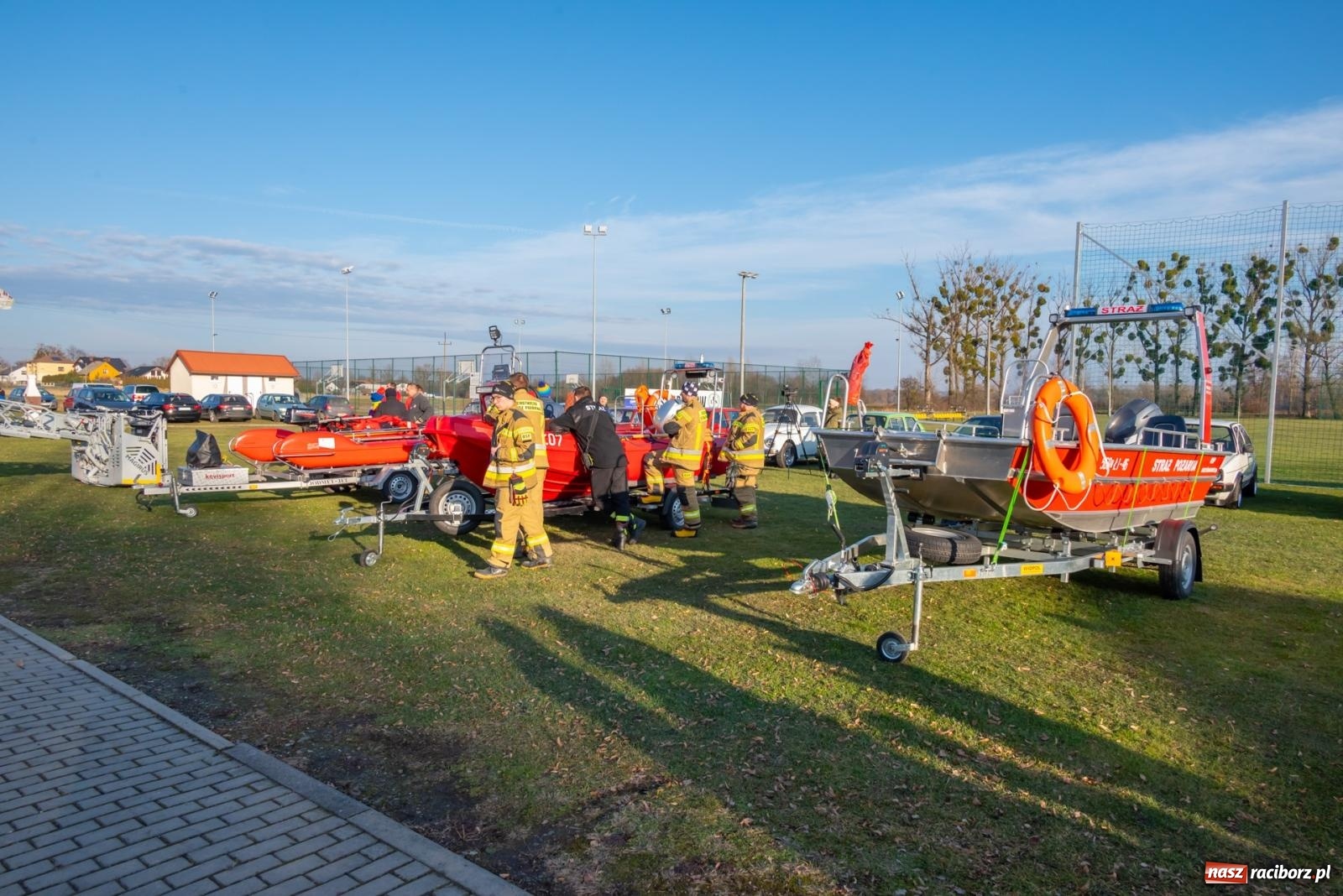 Zdjęcie w galerii na portalu naszraciborz.pl: W Zabełkowie Wielka Orkiestra Świątecznej Pomocy uczyła pomagania wiadomości z regionu