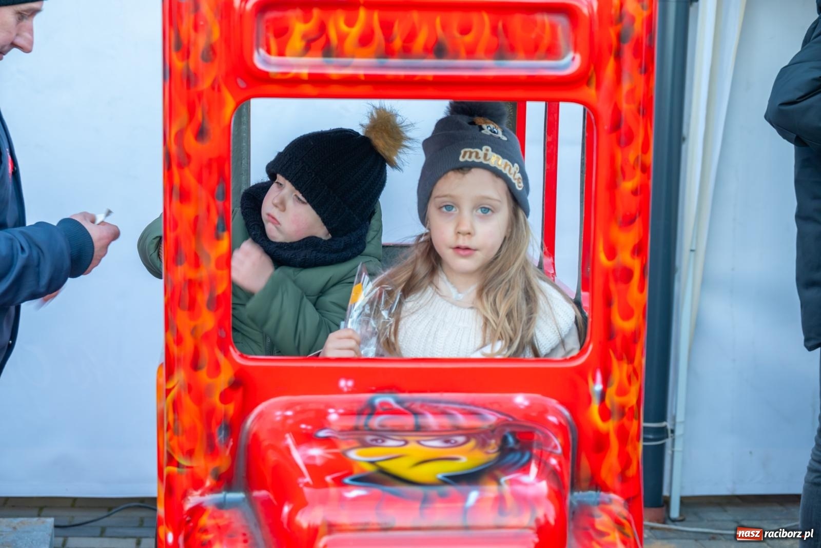 Zdjęcie w galerii na portalu naszraciborz.pl: W Zabełkowie Wielka Orkiestra Świątecznej Pomocy uczyła pomagania wiadomości z regionu