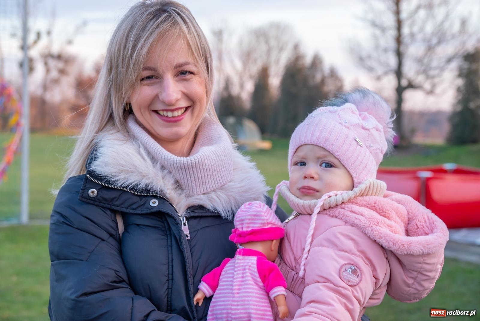 Zdjęcie w galerii na portalu naszraciborz.pl: W Zabełkowie Wielka Orkiestra Świątecznej Pomocy uczyła pomagania wiadomości z regionu