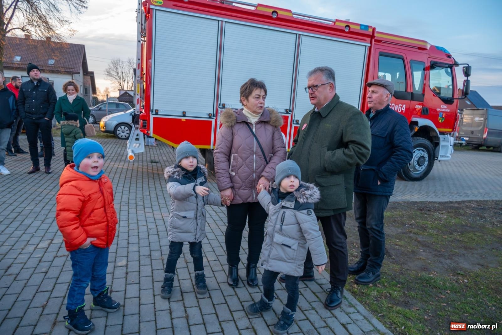 Zdjęcie w galerii na portalu naszraciborz.pl: W Zabełkowie Wielka Orkiestra Świątecznej Pomocy uczyła pomagania wiadomości z regionu