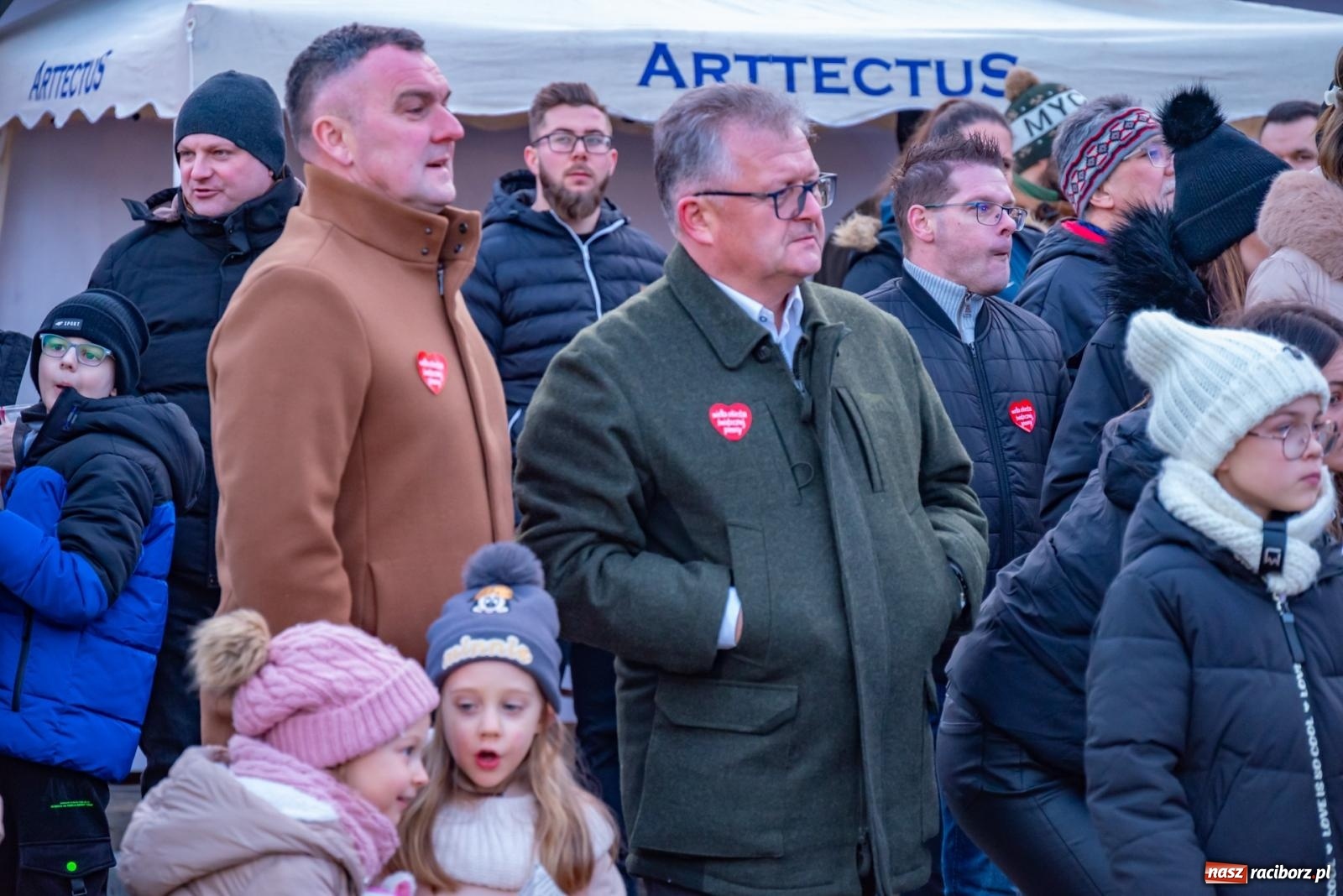 Zdjęcie w galerii na portalu naszraciborz.pl: W Zabełkowie Wielka Orkiestra Świątecznej Pomocy uczyła pomagania wiadomości z regionu