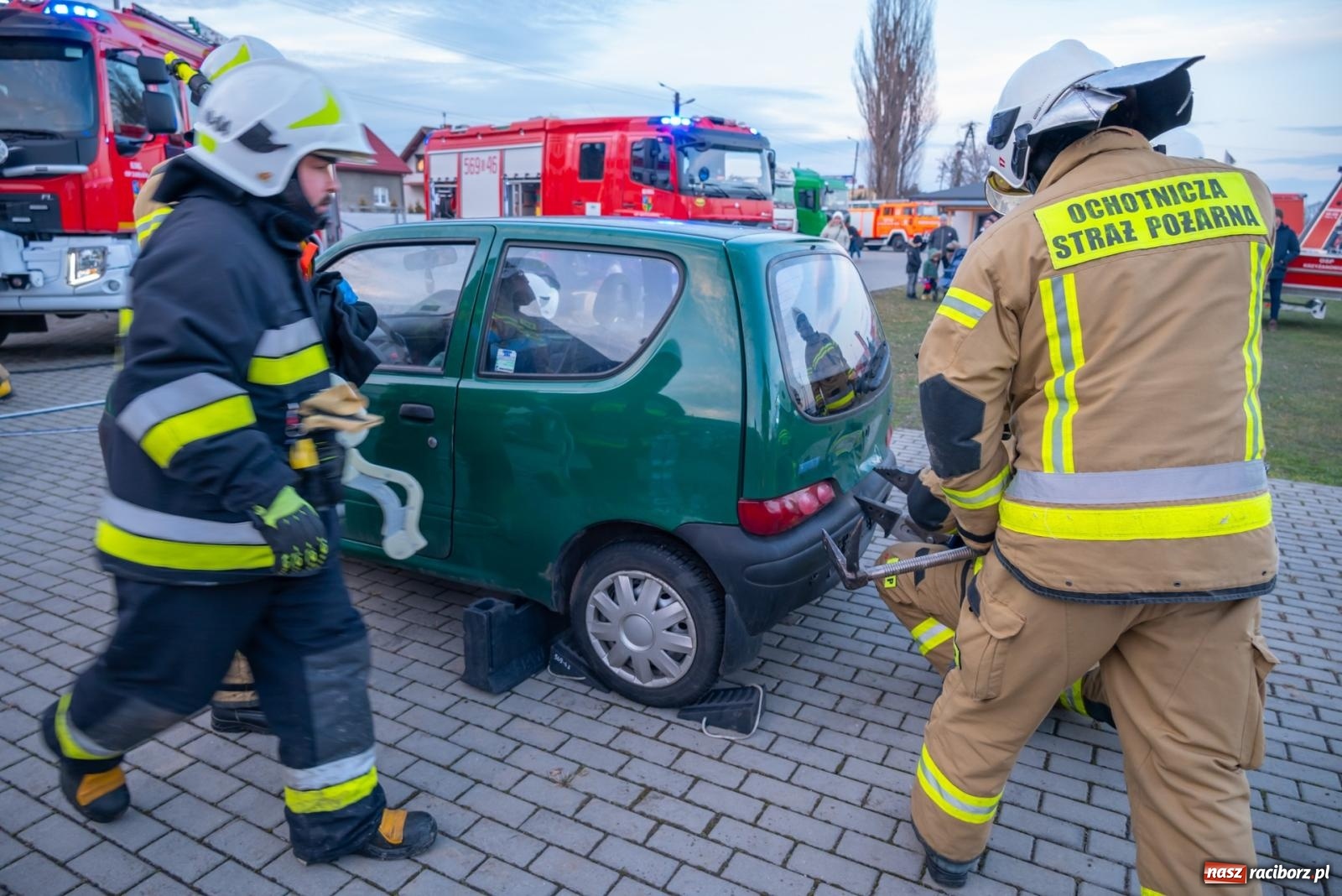 Zdjęcie w galerii na portalu naszraciborz.pl: W Zabełkowie Wielka Orkiestra Świątecznej Pomocy uczyła pomagania wiadomości z regionu