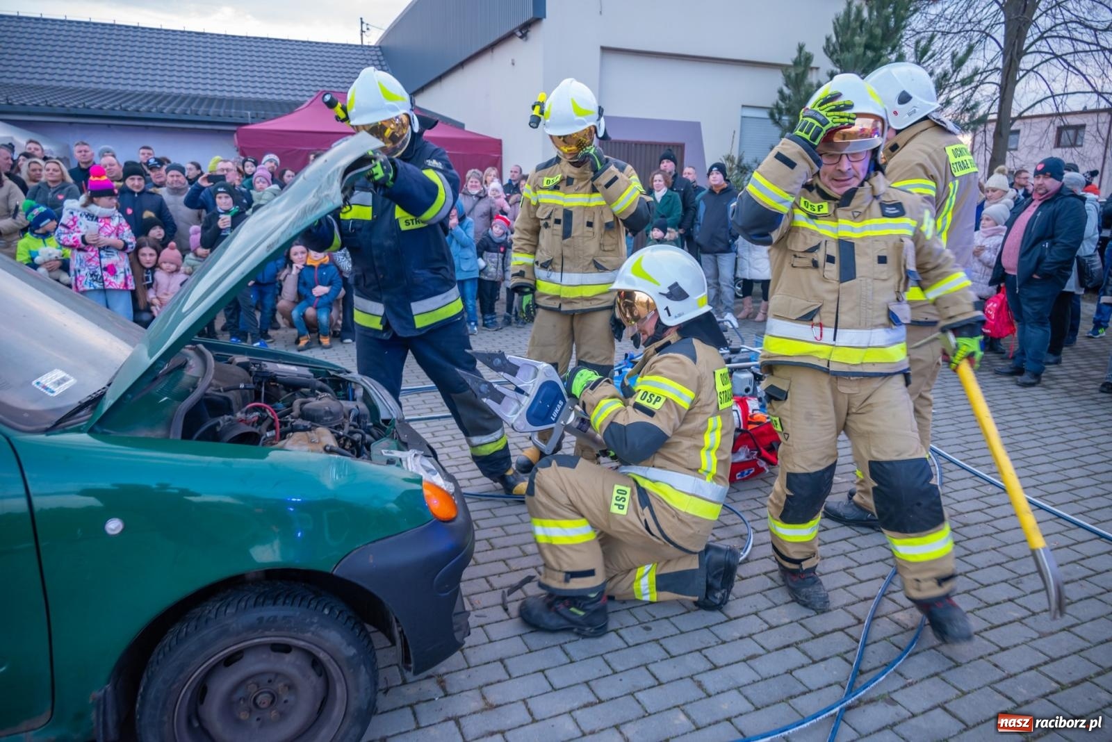 Zdjęcie w galerii na portalu naszraciborz.pl: W Zabełkowie Wielka Orkiestra Świątecznej Pomocy uczyła pomagania wiadomości z regionu