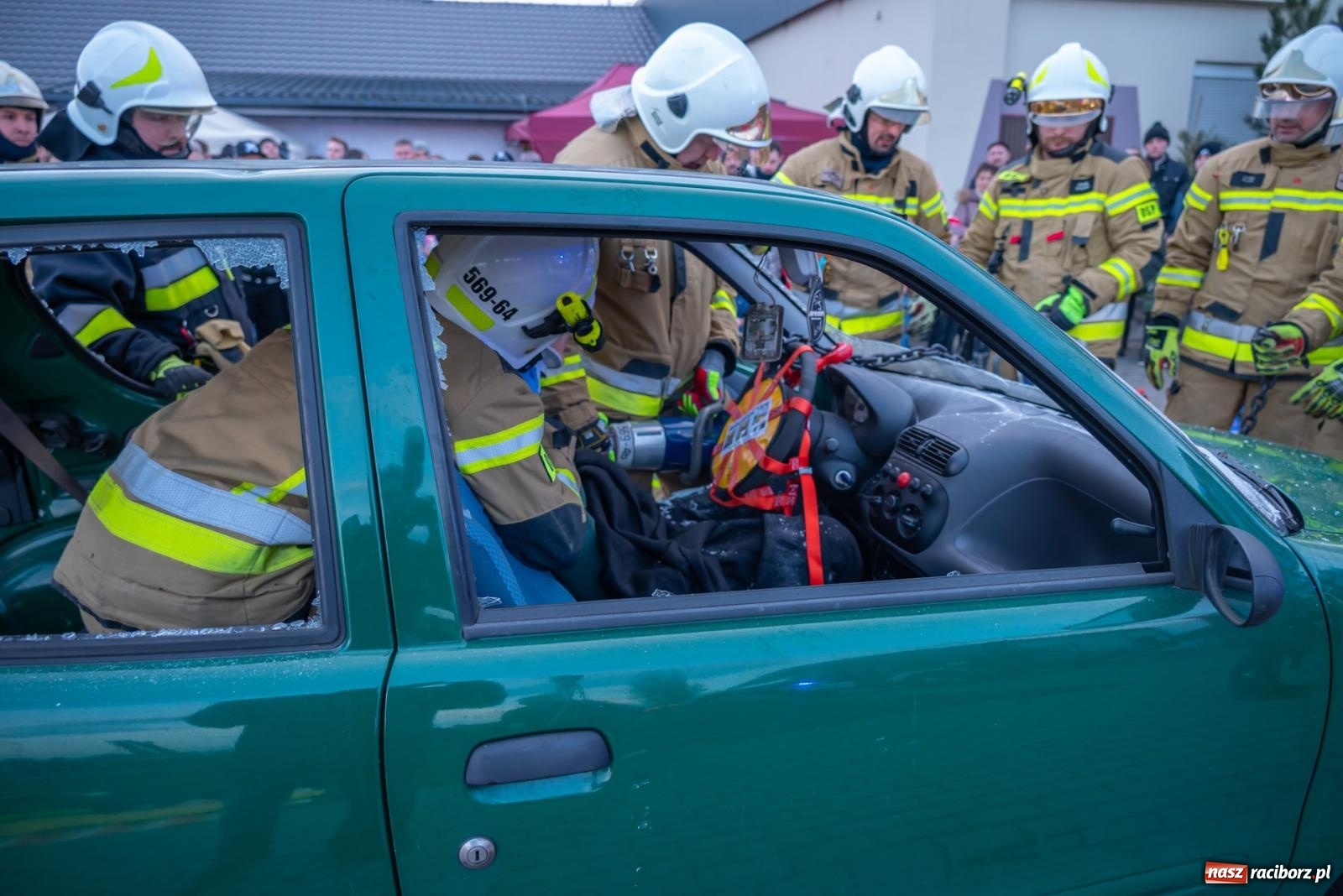 Zdjęcie w galerii na portalu naszraciborz.pl: W Zabełkowie Wielka Orkiestra Świątecznej Pomocy uczyła pomagania wiadomości z regionu