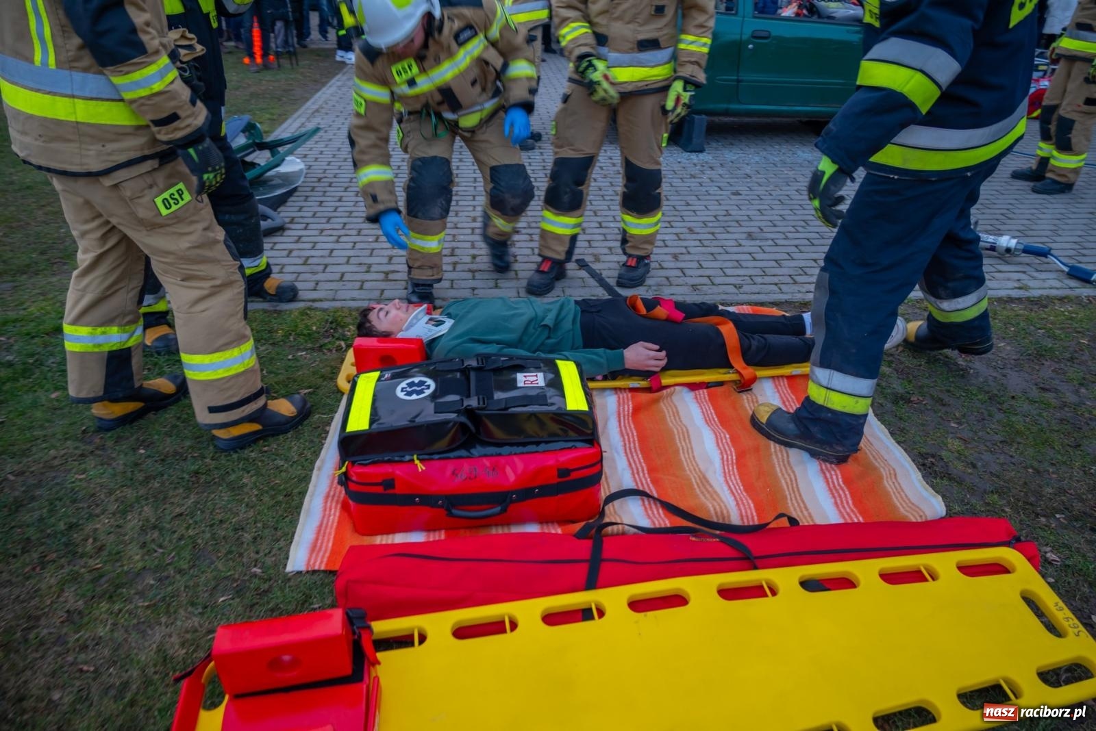 Zdjęcie w galerii na portalu naszraciborz.pl: W Zabełkowie Wielka Orkiestra Świątecznej Pomocy uczyła pomagania wiadomości z regionu