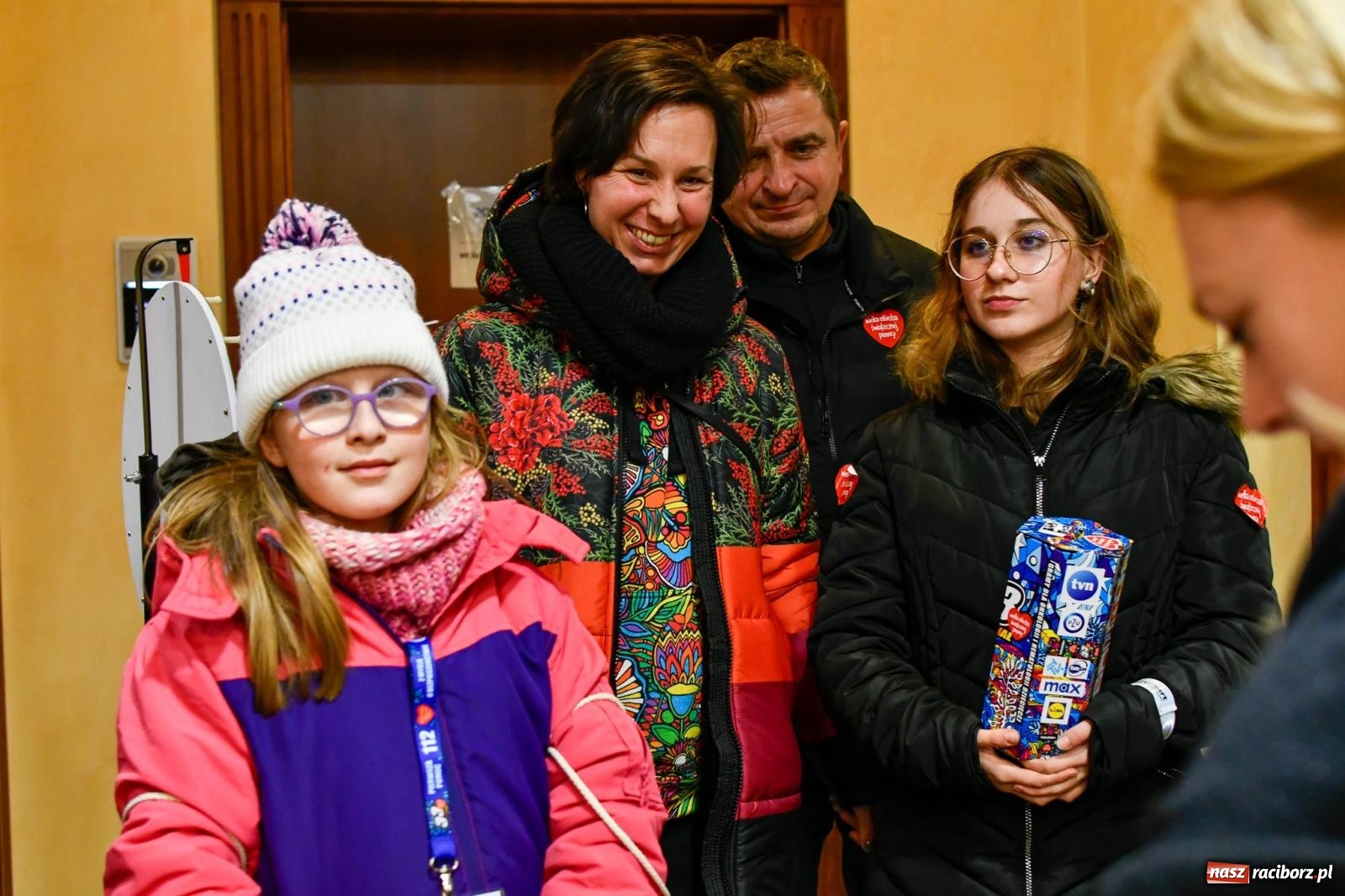 Zdjęcie w galerii na portalu naszraciborz.pl: Znów idziemy na rekord! WOŚP w Raciborzu zebrała już ponad 210 tys. zł [FOTO i WIDEO] wiadomości z regionu