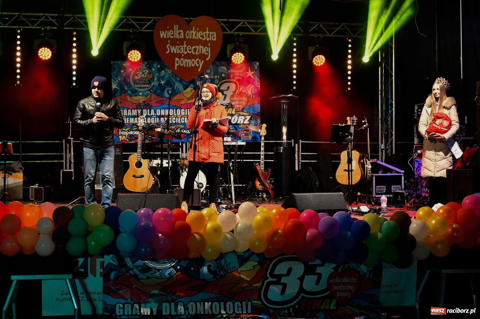Zdjęcie w galerii na portalu naszraciborz.pl: Znów idziemy na rekord! WOŚP w Raciborzu zebrała już ponad 210 tys. zł [FOTO i WIDEO] wiadomości z regionu