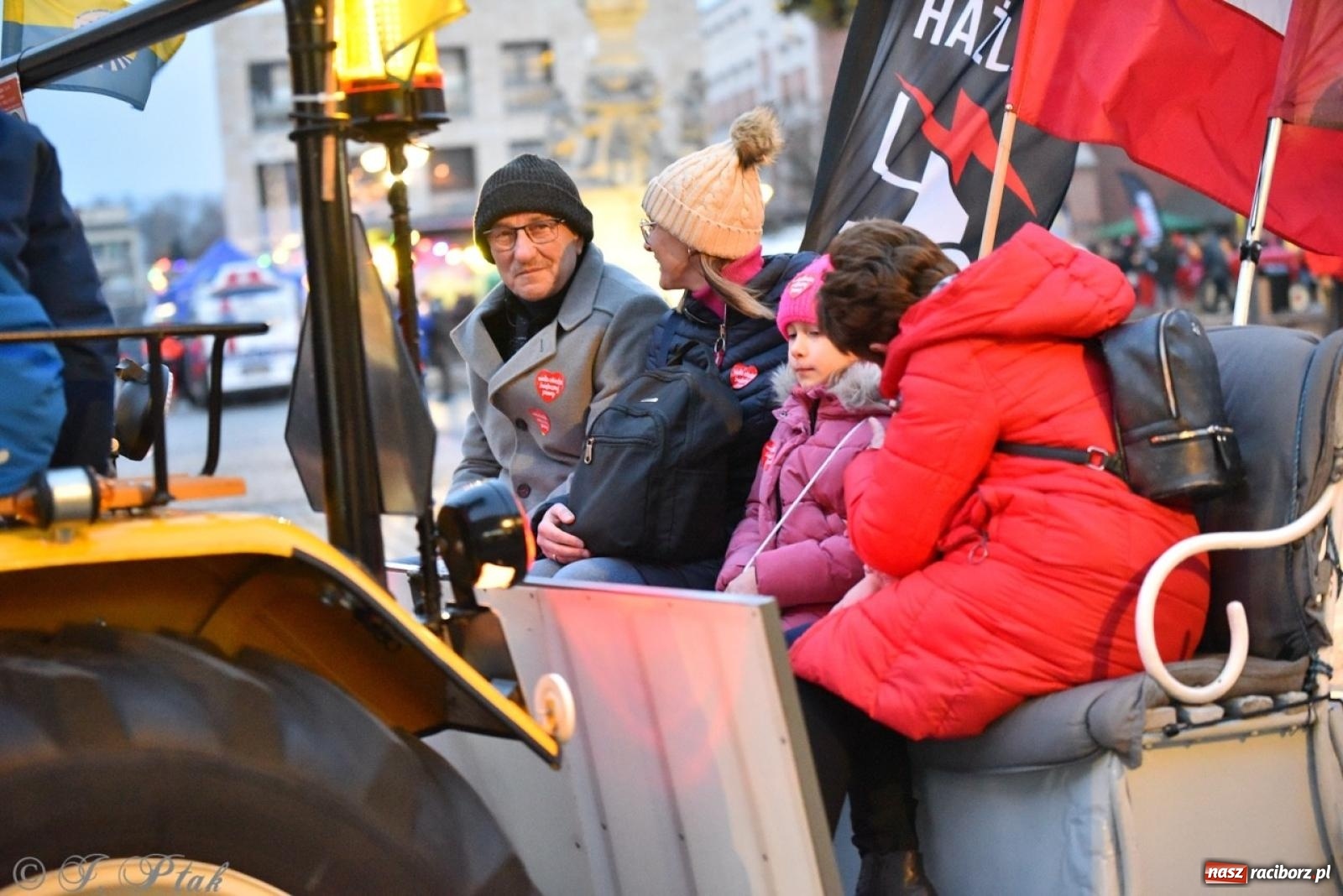 Zdjęcie w galerii na portalu naszraciborz.pl: Znów idziemy na rekord! WOŚP w Raciborzu zebrała już ponad 210 tys. zł [FOTO i WIDEO] wiadomości z regionu