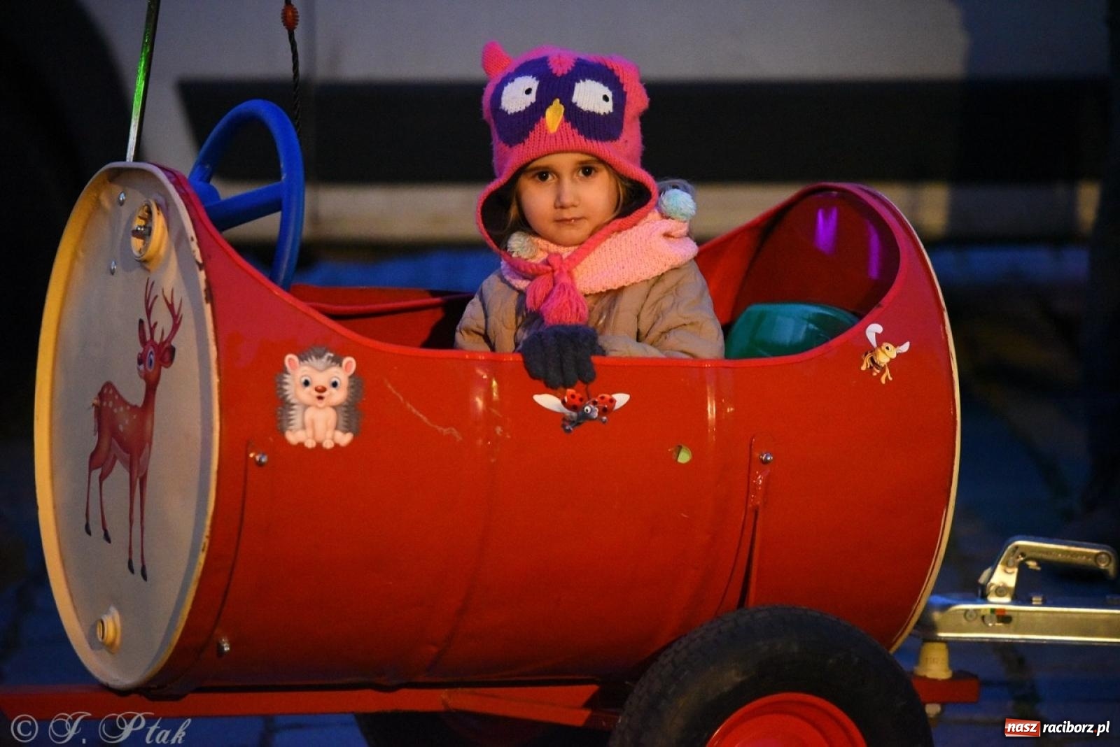 Zdjęcie w galerii na portalu naszraciborz.pl: Znów idziemy na rekord! WOŚP w Raciborzu zebrała już ponad 210 tys. zł [FOTO i WIDEO] wiadomości z regionu