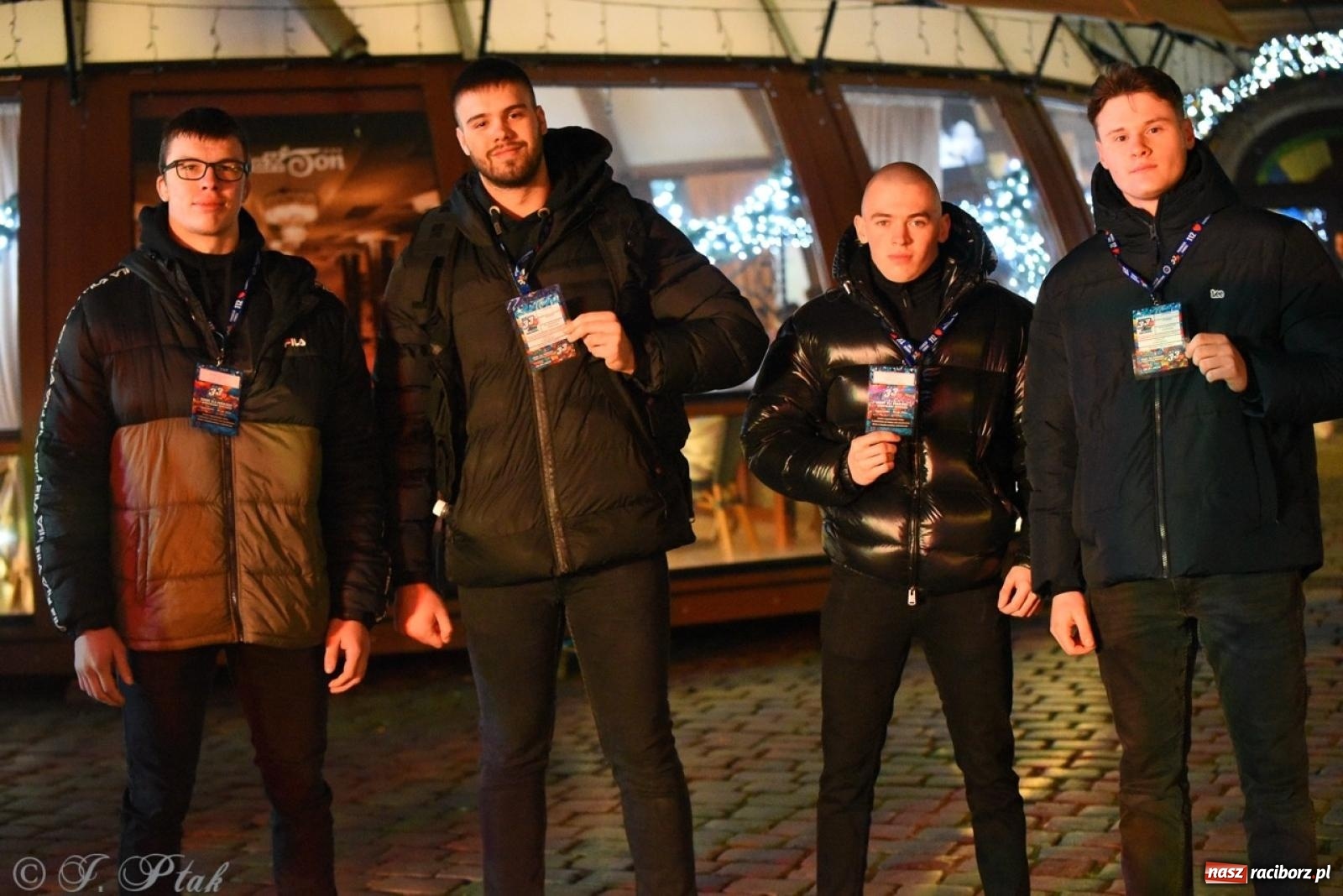 Zdjęcie w galerii na portalu naszraciborz.pl: Znów idziemy na rekord! WOŚP w Raciborzu zebrała już ponad 210 tys. zł [FOTO i WIDEO] wiadomości z regionu