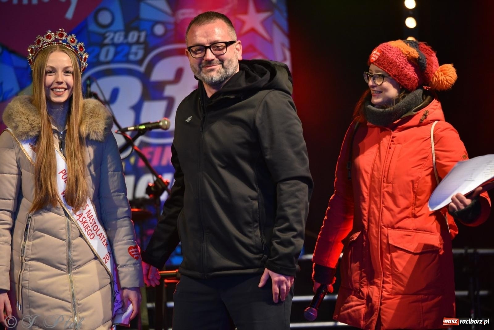 Zdjęcie w galerii na portalu naszraciborz.pl: Znów idziemy na rekord! WOŚP w Raciborzu zebrała już ponad 210 tys. zł [FOTO i WIDEO] wiadomości z regionu
