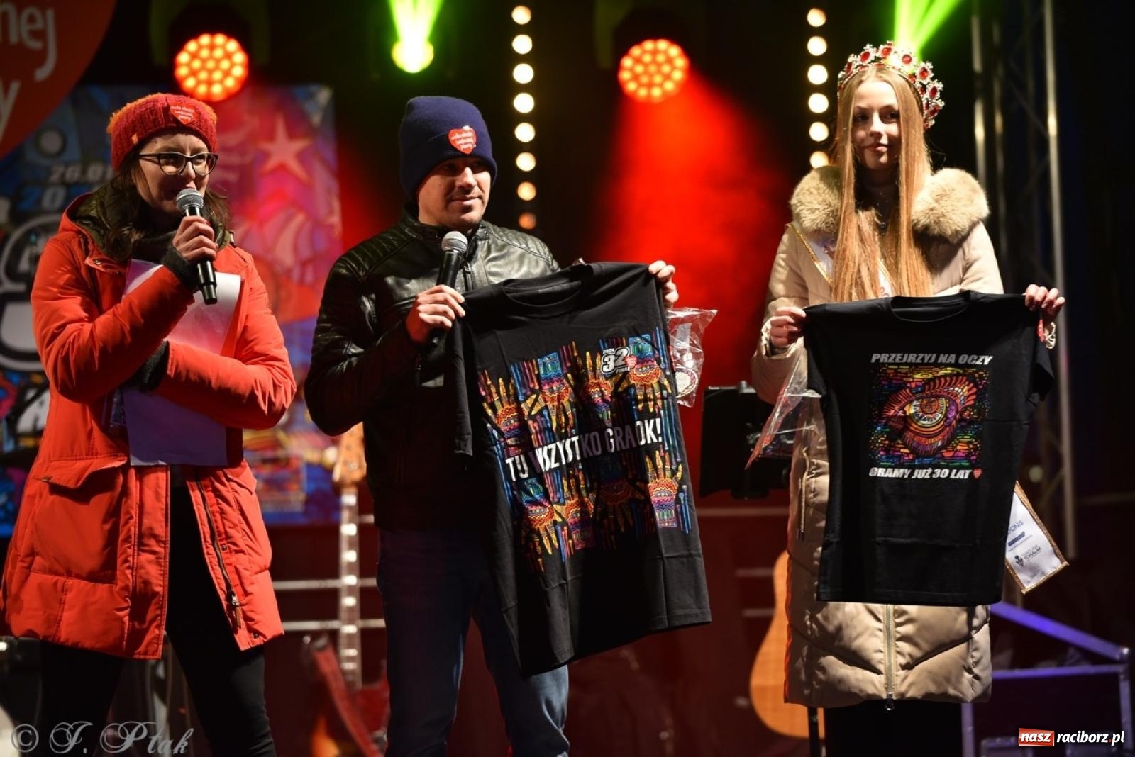 Zdjęcie w galerii na portalu naszraciborz.pl: Znów idziemy na rekord! WOŚP w Raciborzu zebrała już ponad 210 tys. zł [FOTO i WIDEO] wiadomości z regionu