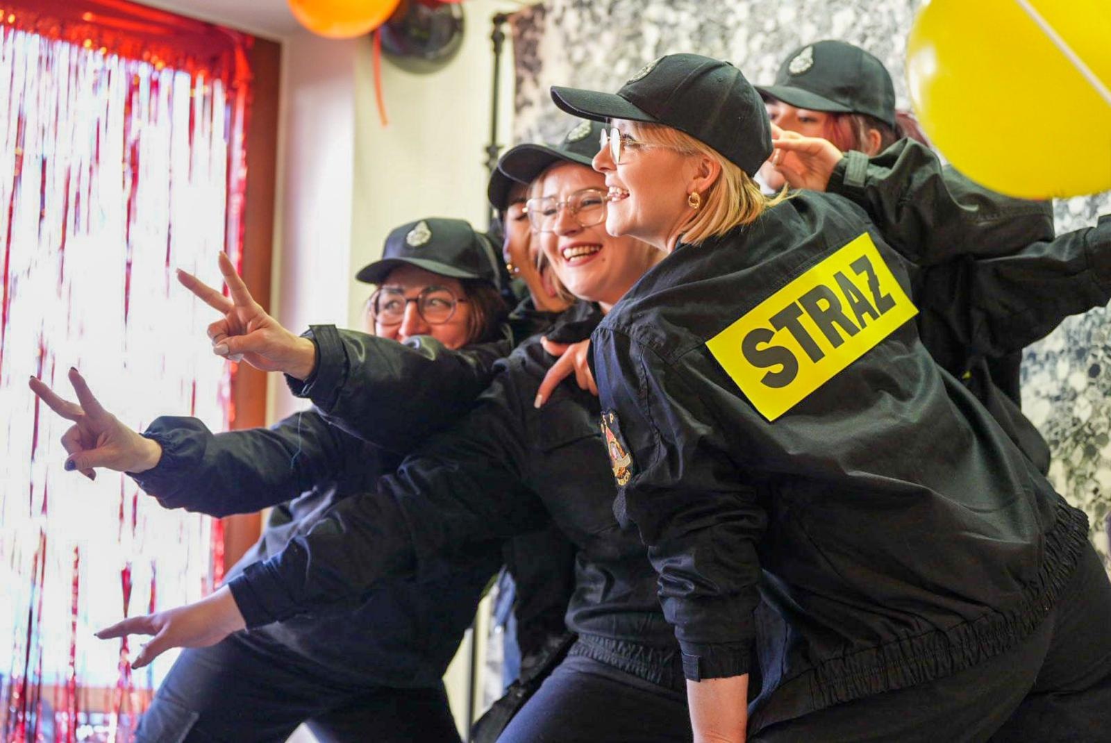 Zdjęcie w galerii na portalu naszraciborz.pl: WOŚP w Tworkowie: pokazy, atrakcje i ponad 27 tysięcy od fryzjerów! wiadomości z regionu