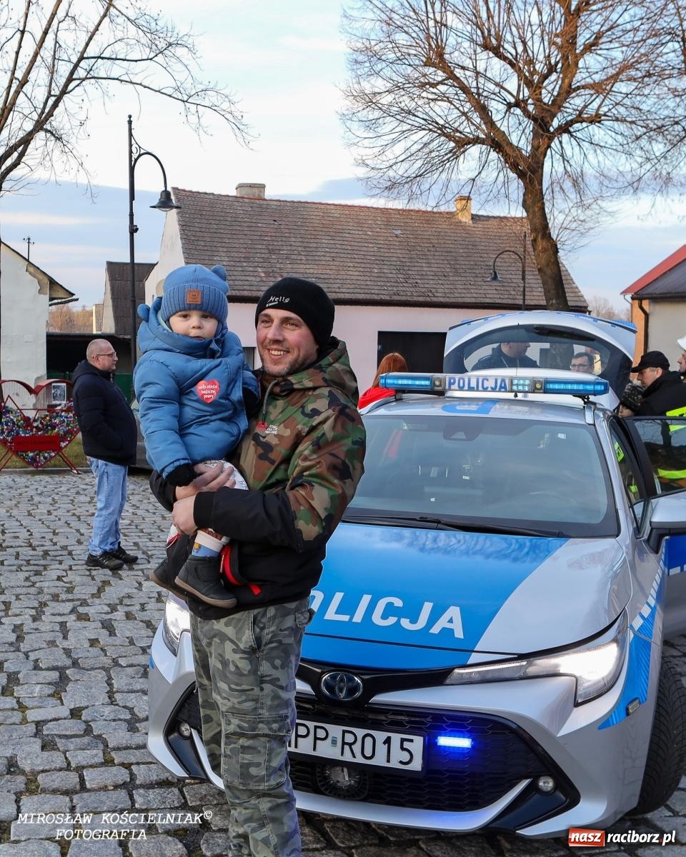 Zdjęcie w galerii na portalu naszraciborz.pl: Za nami 33. Finał WOŚP w Krzanowicach. Pomoc, zaangażowanie i wielkie serca mieszkańców! [FOTO i WIDEO] wiadomości z regionu