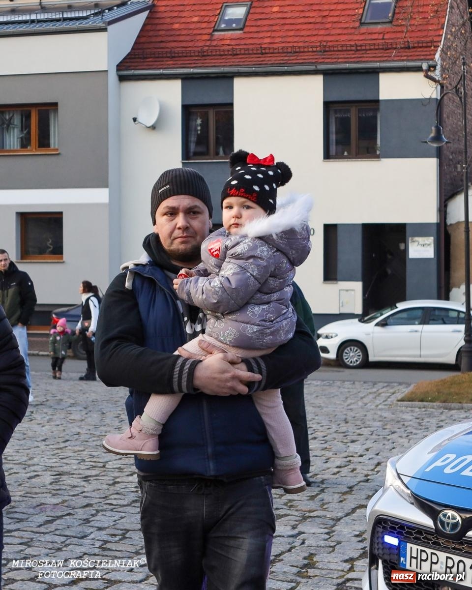 Zdjęcie w galerii na portalu naszraciborz.pl: Za nami 33. Finał WOŚP w Krzanowicach. Pomoc, zaangażowanie i wielkie serca mieszkańców! [FOTO i WIDEO] wiadomości z regionu