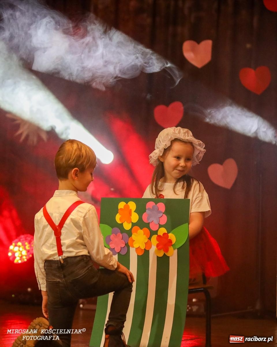 Zdjęcie w galerii na portalu naszraciborz.pl: Za nami 33. Finał WOŚP w Krzanowicach. Pomoc, zaangażowanie i wielkie serca mieszkańców! [FOTO i WIDEO] wiadomości z regionu