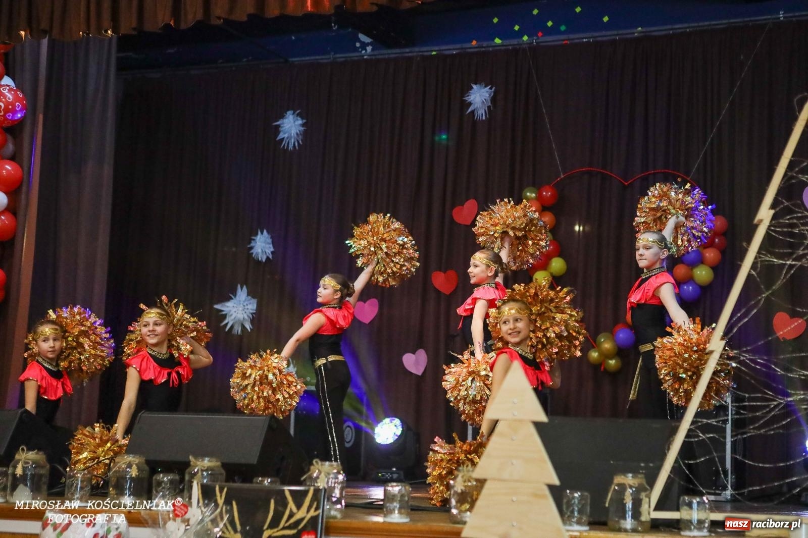 Zdjęcie w galerii na portalu naszraciborz.pl: Za nami 33. Finał WOŚP w Krzanowicach. Pomoc, zaangażowanie i wielkie serca mieszkańców! [FOTO i WIDEO] wiadomości z regionu