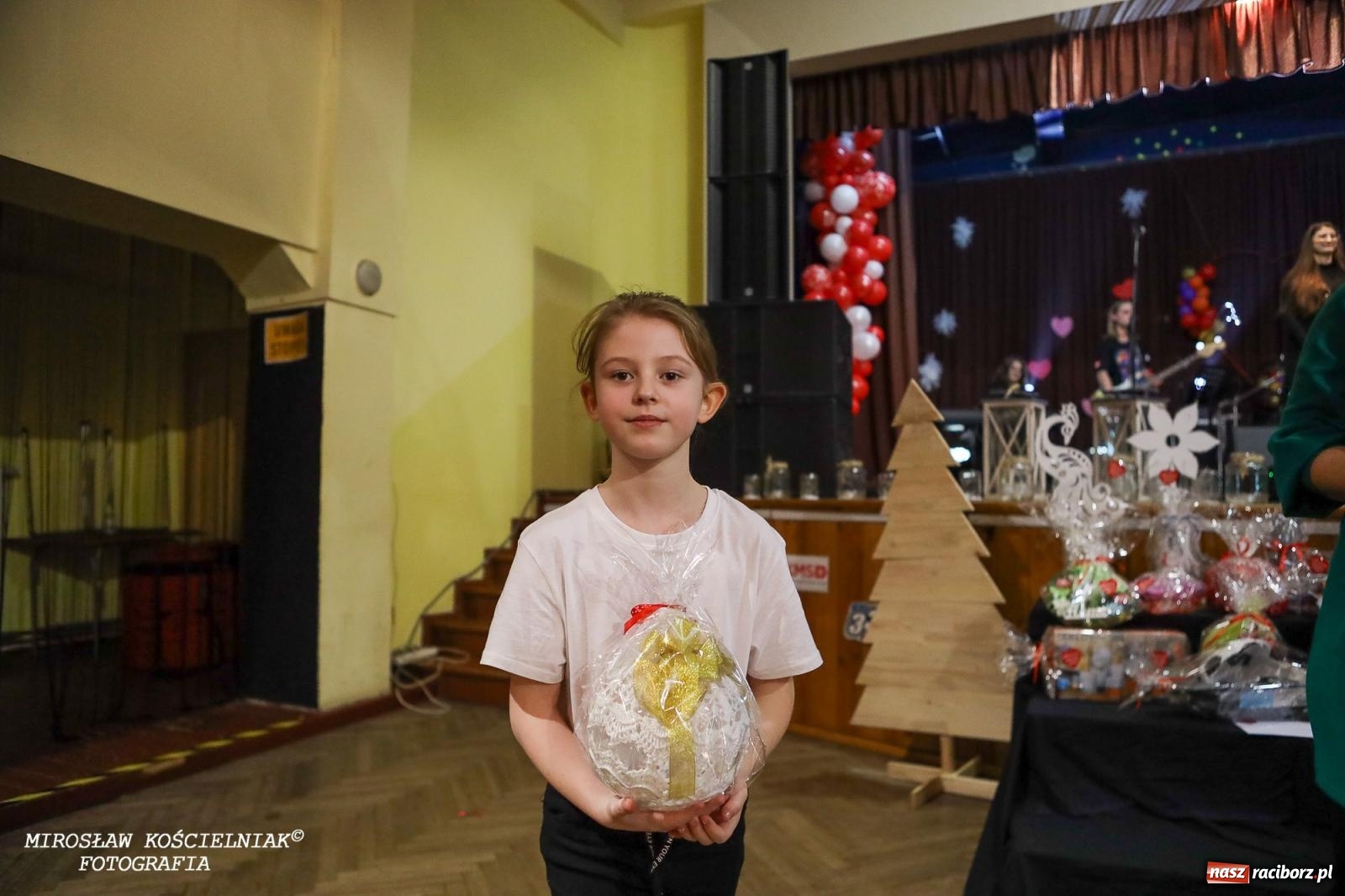 Zdjęcie w galerii na portalu naszraciborz.pl: Za nami 33. Finał WOŚP w Krzanowicach. Pomoc, zaangażowanie i wielkie serca mieszkańców! [FOTO i WIDEO] wiadomości z regionu