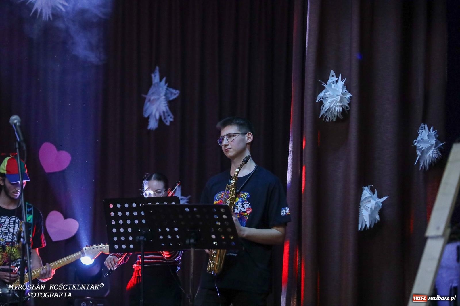 Zdjęcie w galerii na portalu naszraciborz.pl: Za nami 33. Finał WOŚP w Krzanowicach. Pomoc, zaangażowanie i wielkie serca mieszkańców! [FOTO i WIDEO] wiadomości z regionu