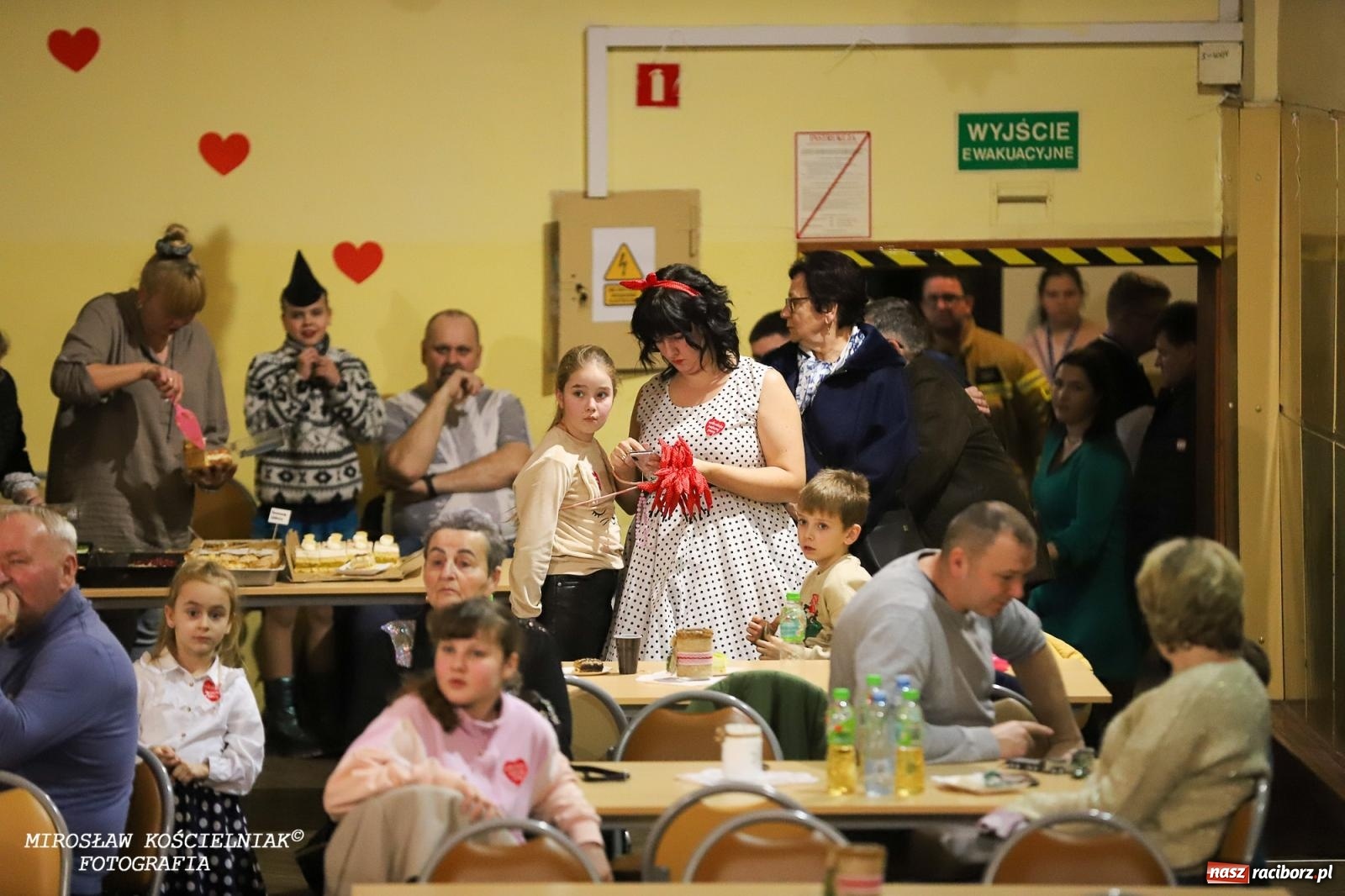 Zdjęcie w galerii na portalu naszraciborz.pl: Za nami 33. Finał WOŚP w Krzanowicach. Pomoc, zaangażowanie i wielkie serca mieszkańców! [FOTO i WIDEO] wiadomości z regionu