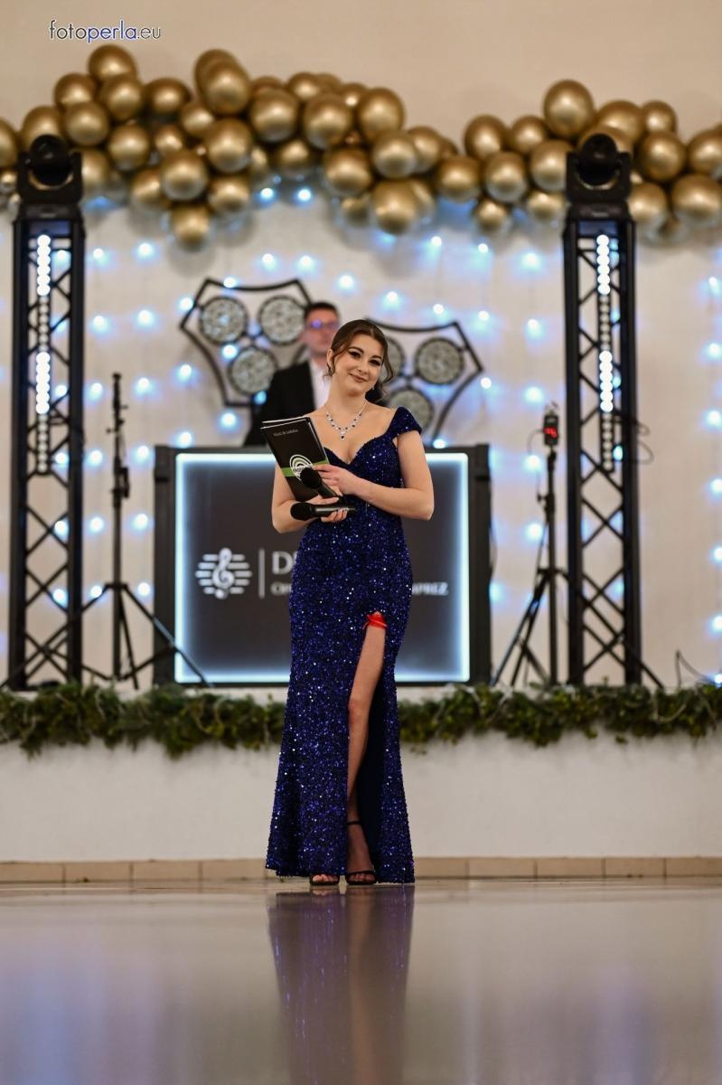 Zdjęcie w galerii na portalu naszraciborz.pl: Niezapomniany bal studniówkowy Ekonomika w Rogowie [FOTO i WIDEO] wiadomości z regionu