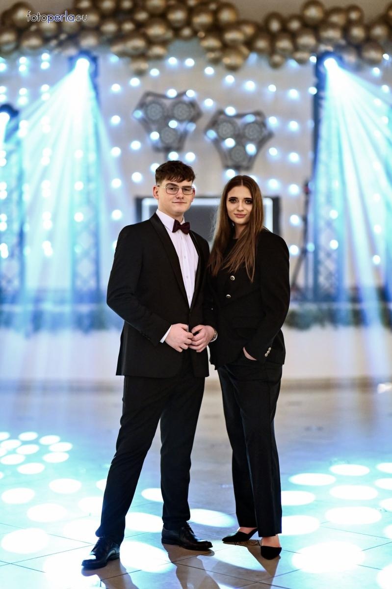 Zdjęcie w galerii na portalu naszraciborz.pl: Niezapomniany bal studniówkowy Ekonomika w Rogowie [FOTO i WIDEO] wiadomości z regionu