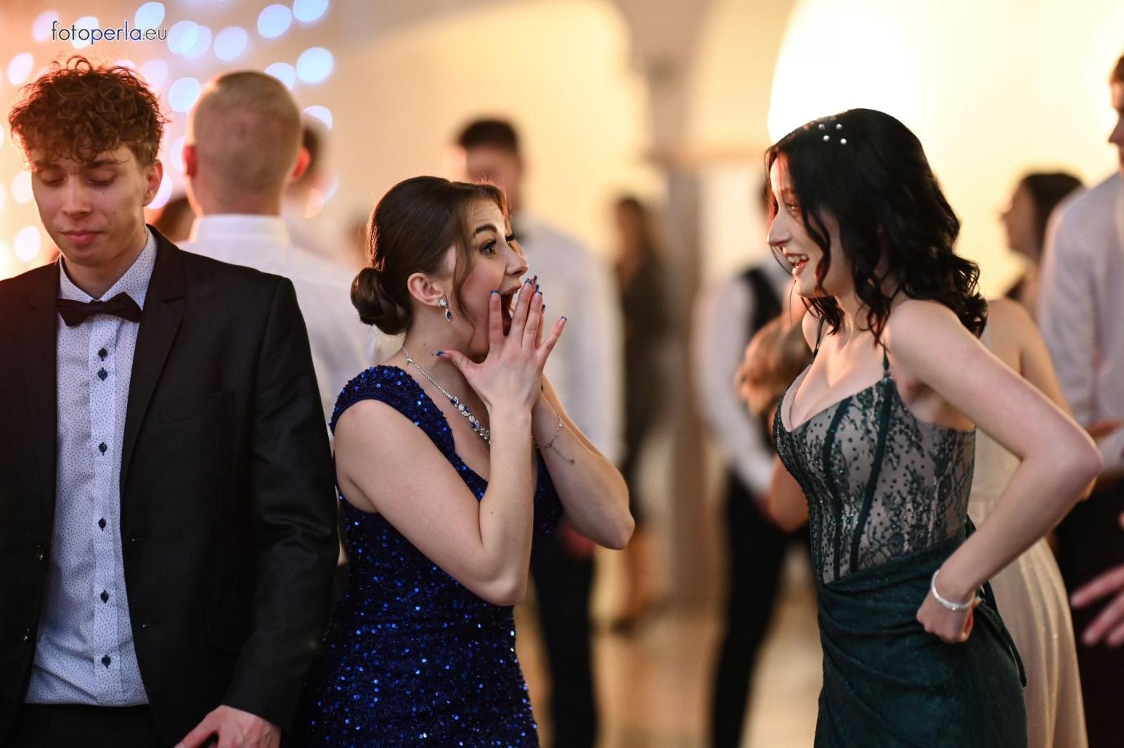 Zdjęcie w galerii na portalu naszraciborz.pl: Niezapomniany bal studniówkowy Ekonomika w Rogowie [FOTO i WIDEO] wiadomości z regionu