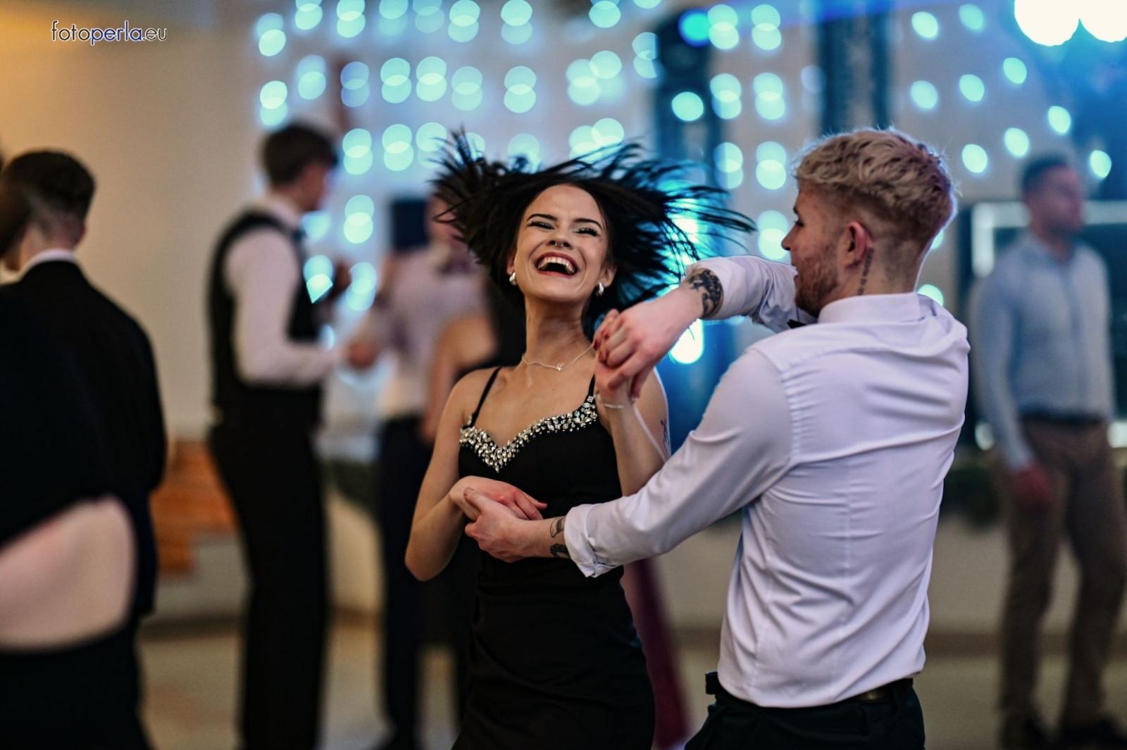 Zdjęcie w galerii na portalu naszraciborz.pl: Niezapomniany bal studniówkowy Ekonomika w Rogowie [FOTO i WIDEO] wiadomości z regionu