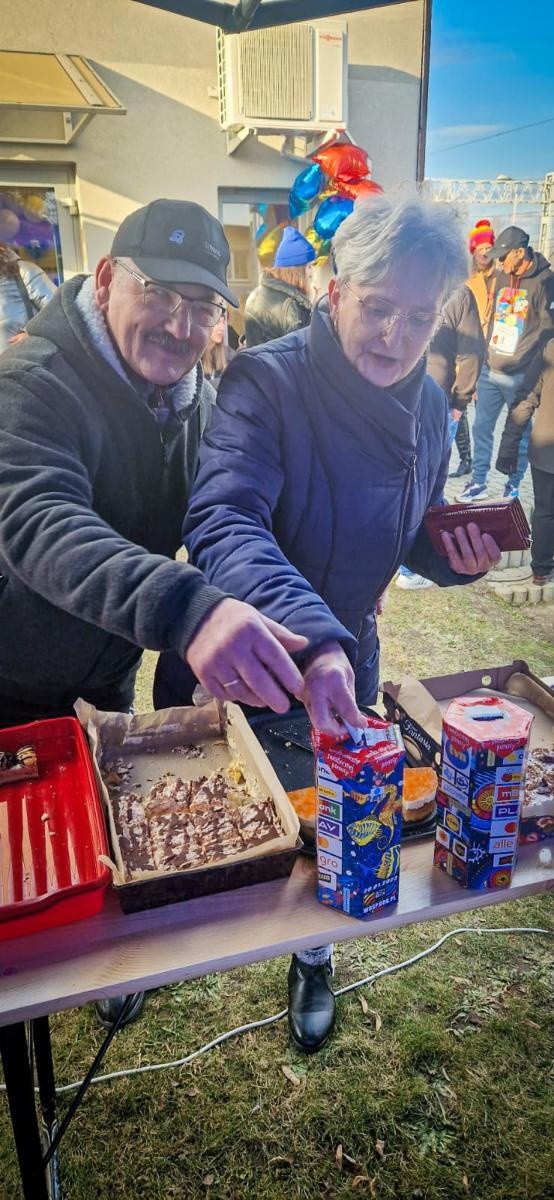 Zdjęcie w galerii na portalu naszraciborz.pl: Angel Hair z Krzyżanowic zebrało ponad 17 tysięcy złotych dla WOŚP! wiadomości z regionu