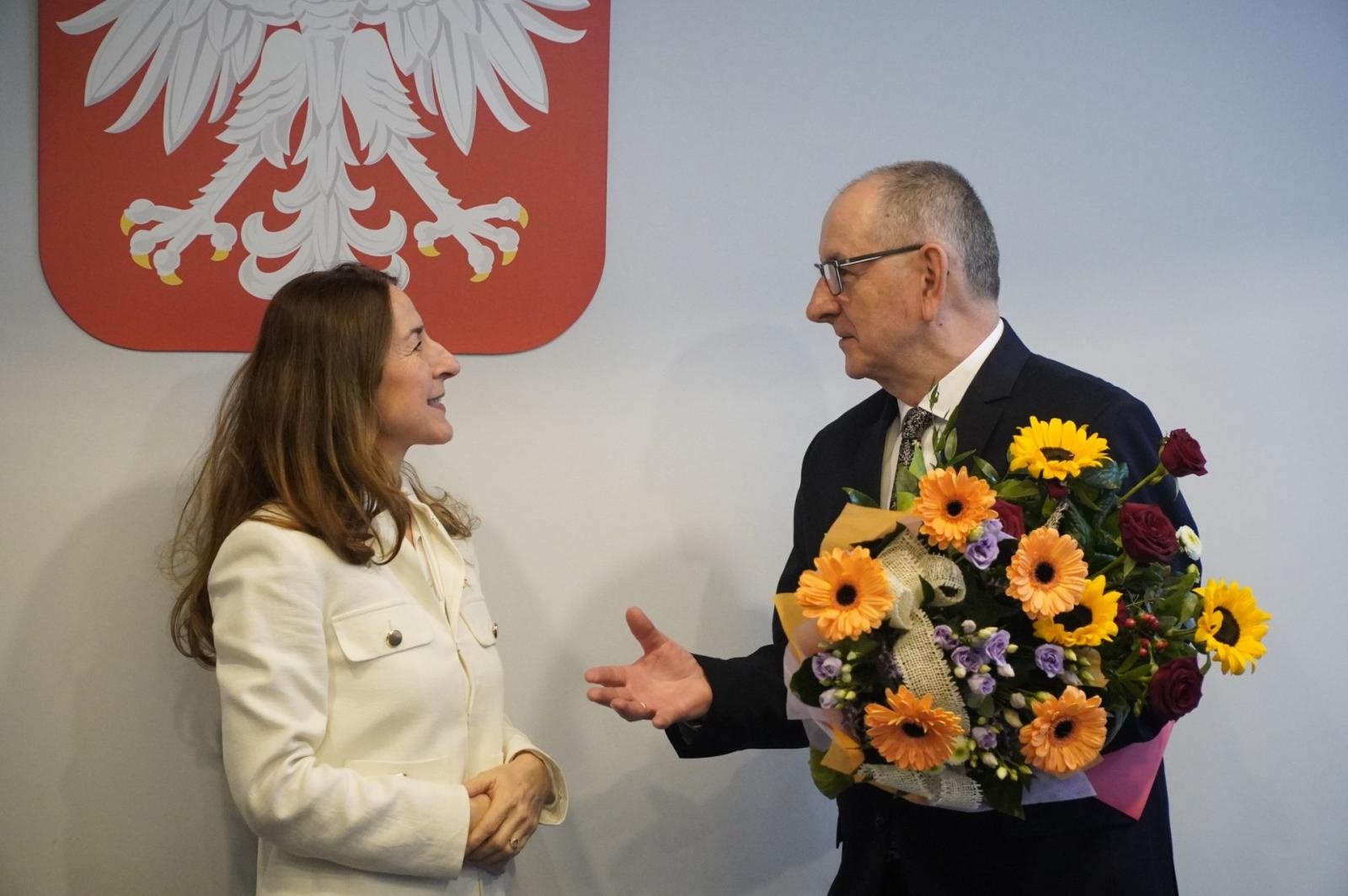 Zdjęcie w galerii na portalu naszraciborz.pl: Urząd Miasta pożegnał naczelnika Wydziału Dróg Miejskich wiadomości z regionu