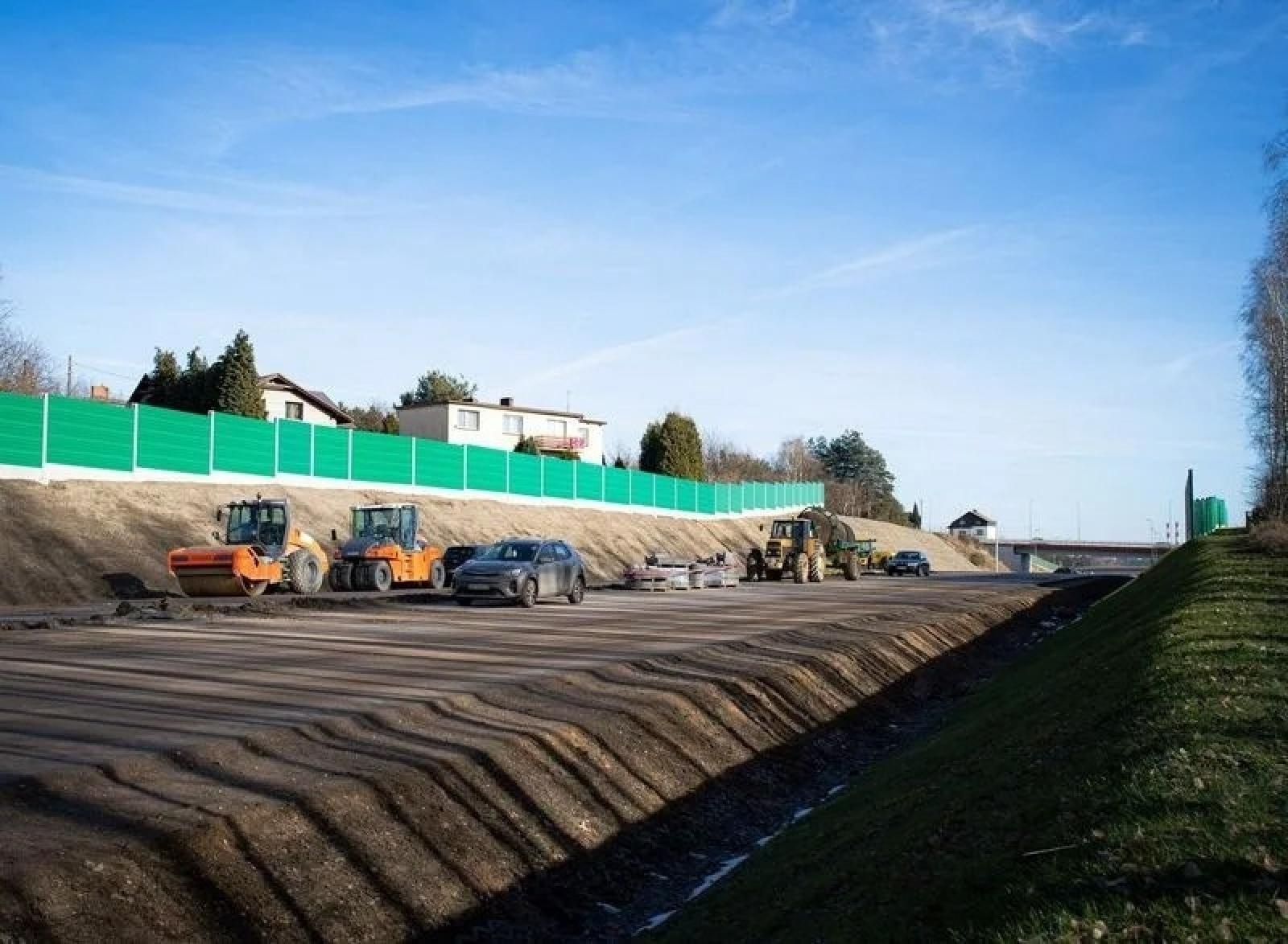 Zdjęcie w galerii na portalu naszraciborz.pl: Rybnik finiszuje z ostatnim odcinkiem drogi Racibórz-Pszczyna wiadomości z regionu