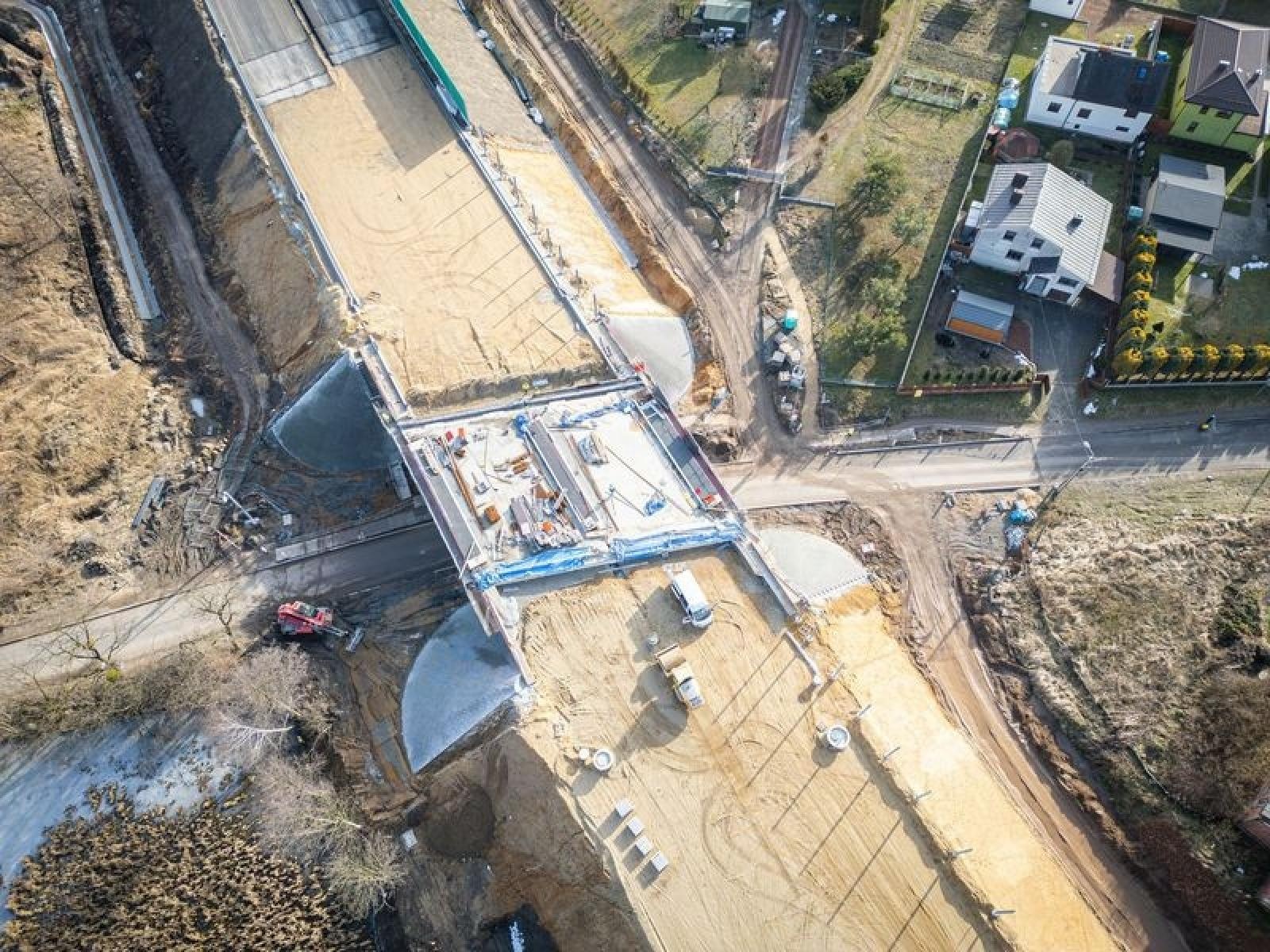 Zdjęcie w galerii na portalu naszraciborz.pl: Rybnik finiszuje z ostatnim odcinkiem drogi Racibórz-Pszczyna wiadomości z regionu