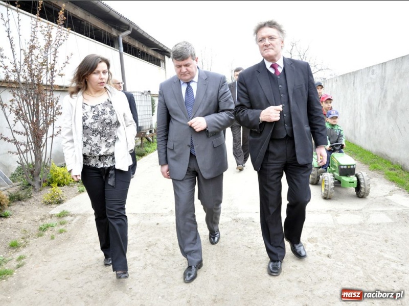 Zdjęcie w galerii na portalu naszraciborz.pl: Minister Plocke obiecuje ziemię wiadomości z regionu