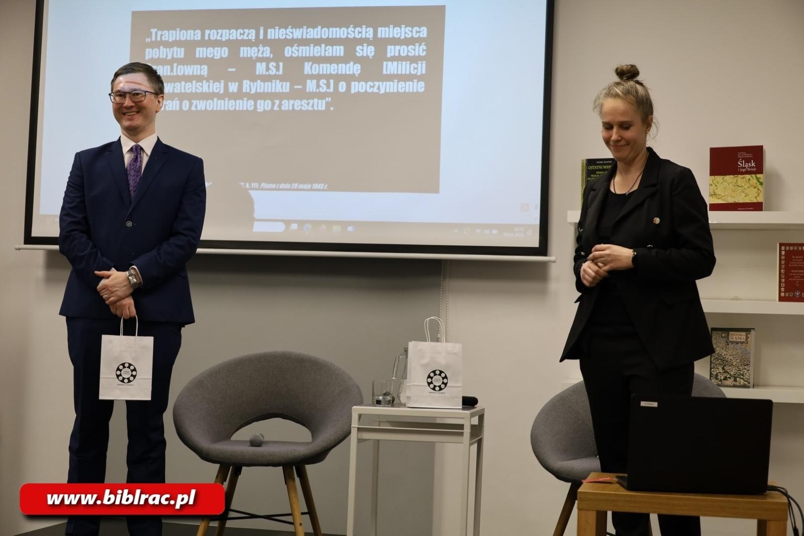 Zdjęcie w galerii na portalu naszraciborz.pl: Młodzi nie wiedzą, starzy nie pamiętają. O tragedii górnośląskiej w raciborskiej bibliotece wiadomości z regionu