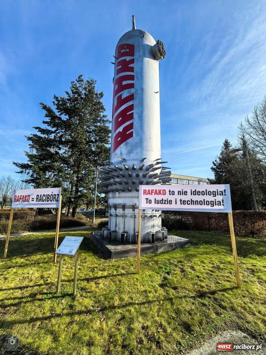 Zdjęcie w galerii na portalu naszraciborz.pl: Konferencja prasowa w Rafako. Apel do premiera Tuska o ratunek dla zakładu [FOTO i WIDEO] wiadomości z regionu