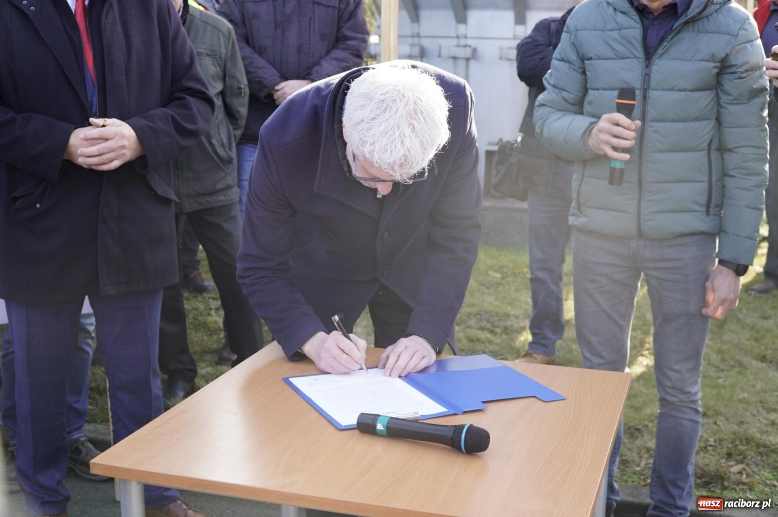 Zdjęcie w galerii na portalu naszraciborz.pl: Konferencja prasowa w Rafako. Apel do premiera Tuska o ratunek dla zakładu [FOTO i WIDEO] wiadomości z regionu