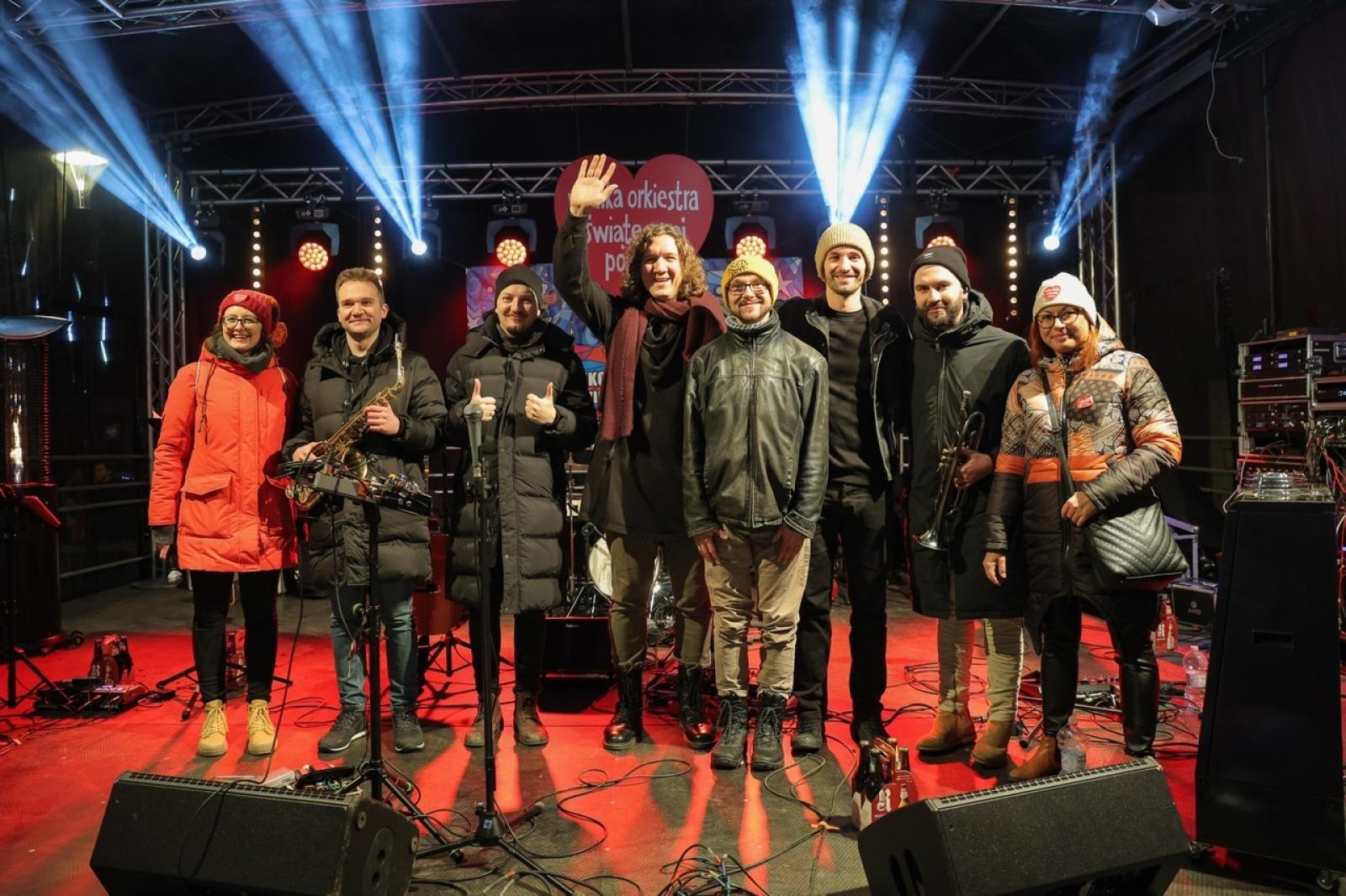 Zdjęcie w galerii na portalu naszraciborz.pl: 33. finał Wielkiej Orkiestry Świątecznej Pomocy za nami. Zobaczmy, jak wyglądał w Raciborzu wiadomości z regionu