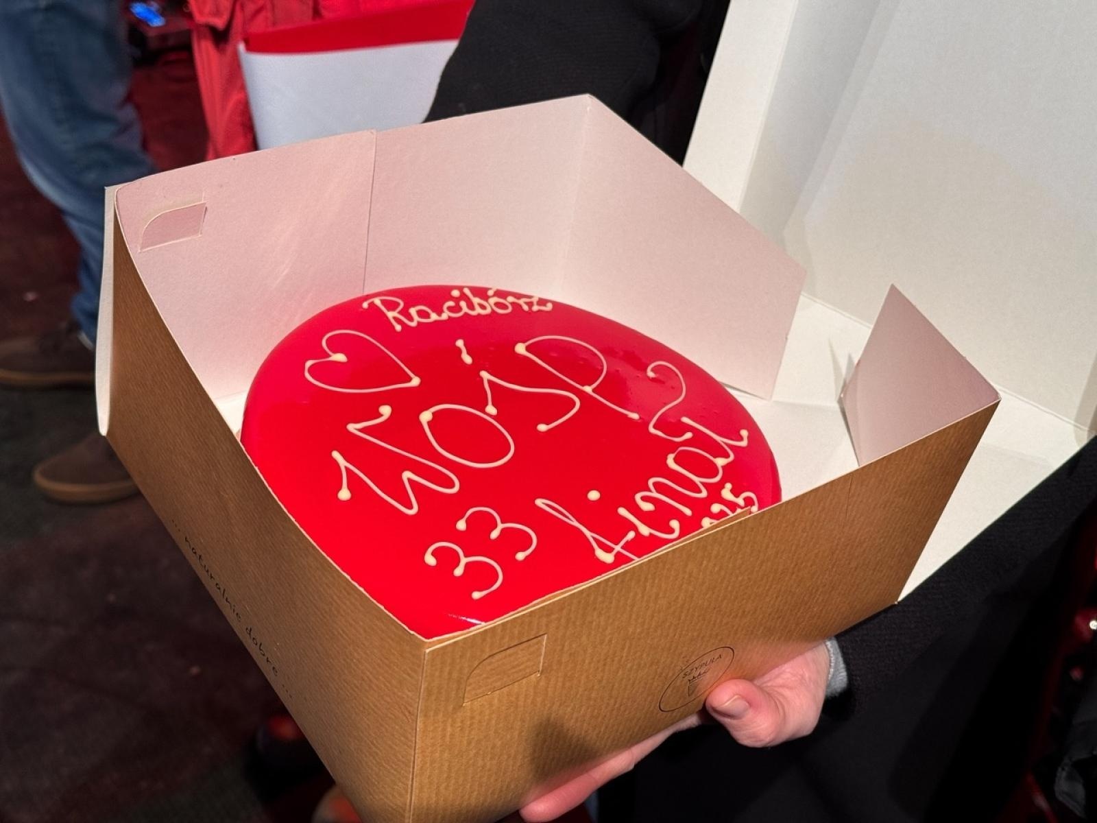 Zdjęcie w galerii na portalu naszraciborz.pl: 33. finał Wielkiej Orkiestry Świątecznej Pomocy za nami. Zobaczmy, jak wyglądał w Raciborzu wiadomości z regionu