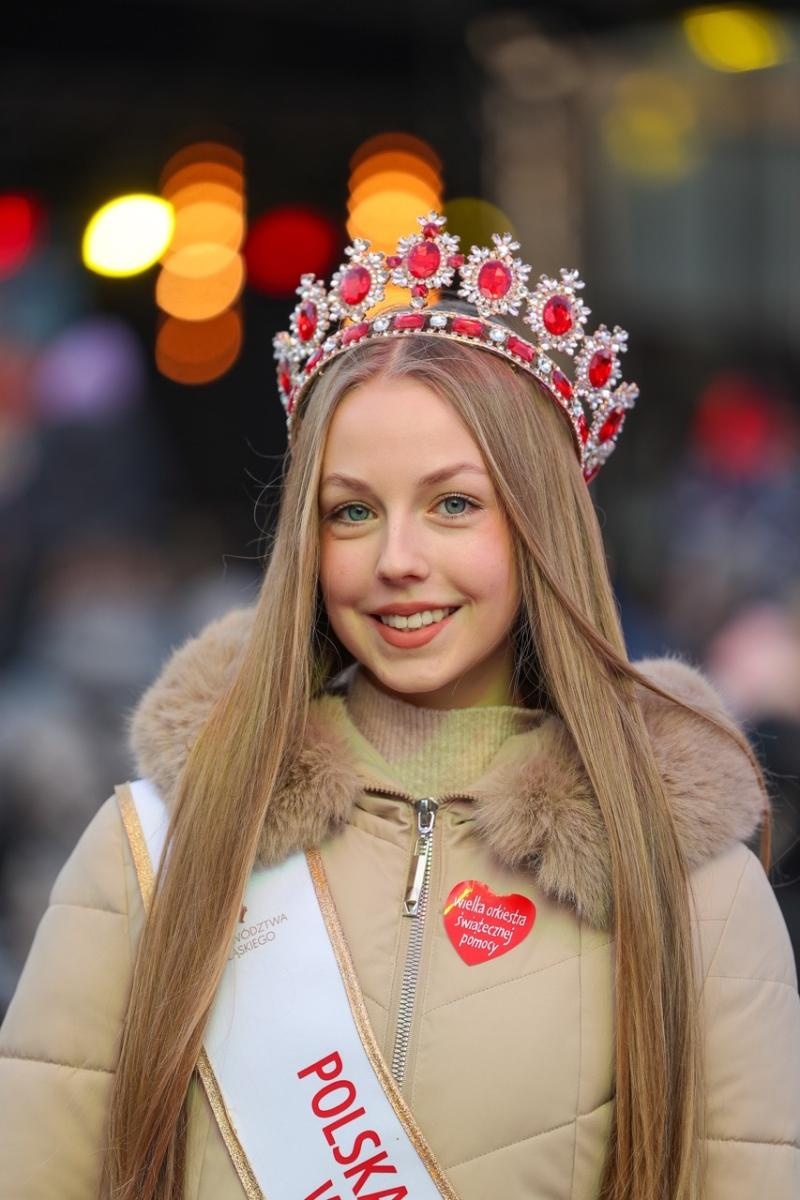 Zdjęcie w galerii na portalu naszraciborz.pl: 33. finał Wielkiej Orkiestry Świątecznej Pomocy za nami. Zobaczmy, jak wyglądał w Raciborzu wiadomości z regionu